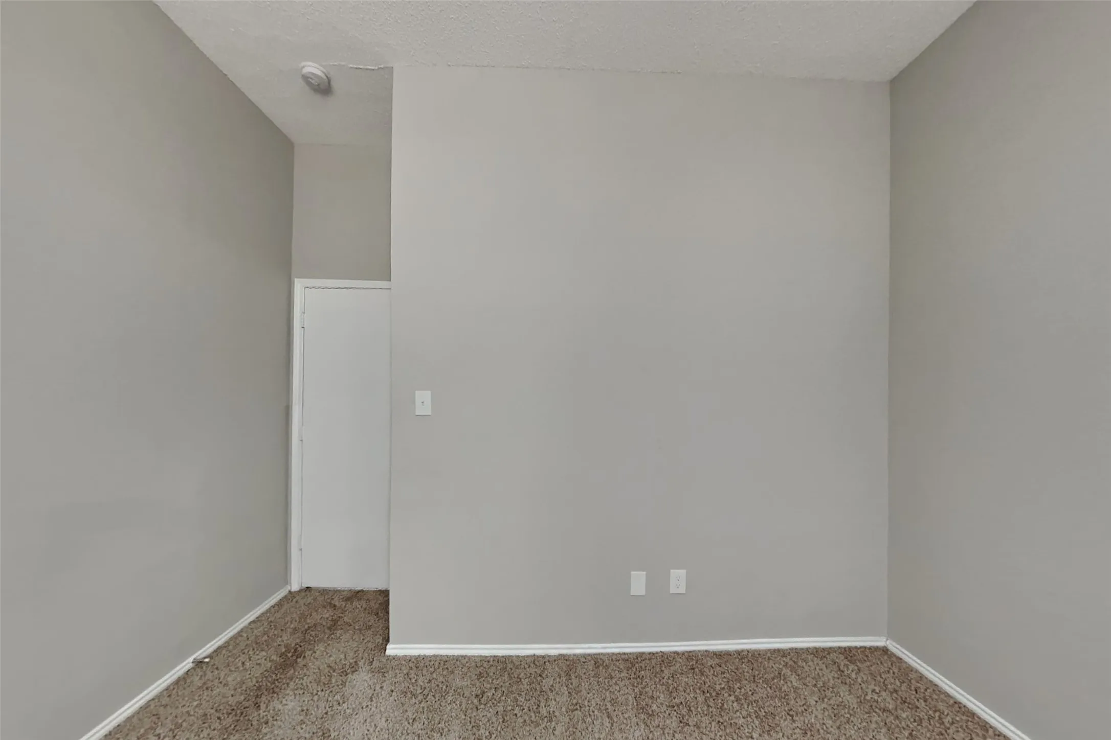 Single Family Residence For Rent in Tarrant County , 103 Sudbury Way, Arlington, Texas 76018, 3 Bedroom, 2 Bathroom, 2 Garage spaces, 1,436 Sqft, built in 1996, mls#21367269, Real Estate Agent in Arlington, Homes For Rent in Tarrant county, Homes For Rent in Arlington, Realtor in Arlington Texas, Real Estate Brokerage Independent Realty Texas, Luminita Cordes Realtor