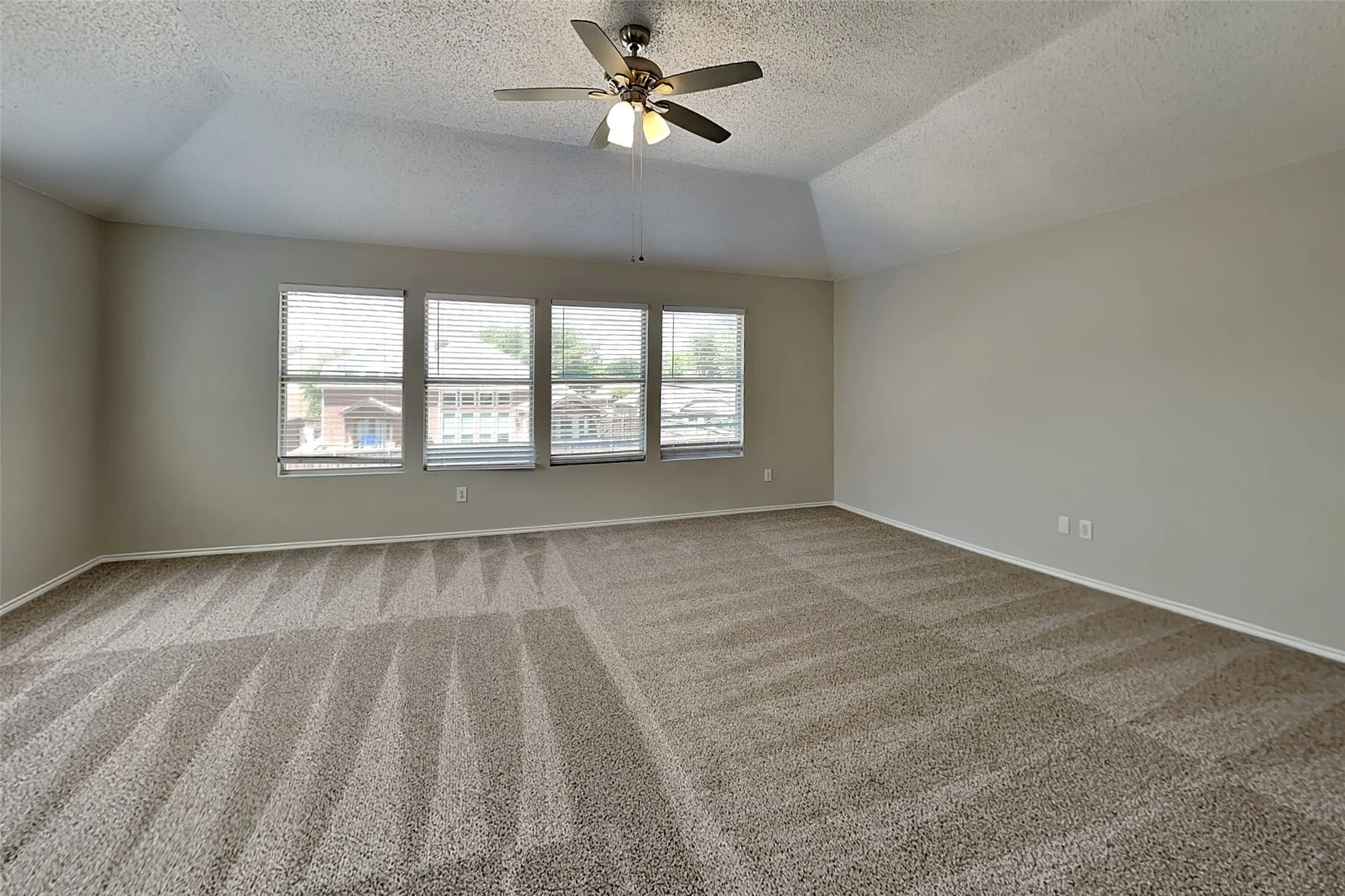 Single Family Residence For Rent in Denton County , 1790 Crosshaven Drive, Lewisville, Texas 75077, 4 Bedroom, 3 Bathroom, 2 Garage spaces, 2,854 Sqft, built in 1997, mls#21367275, Real Estate Agent in Lewisville, Homes For Rent in Denton county, Homes For Rent in Lewisville, Realtor in Lewisville Texas, Real Estate Brokerage Independent Realty Texas, Luminita Cordes Realtor