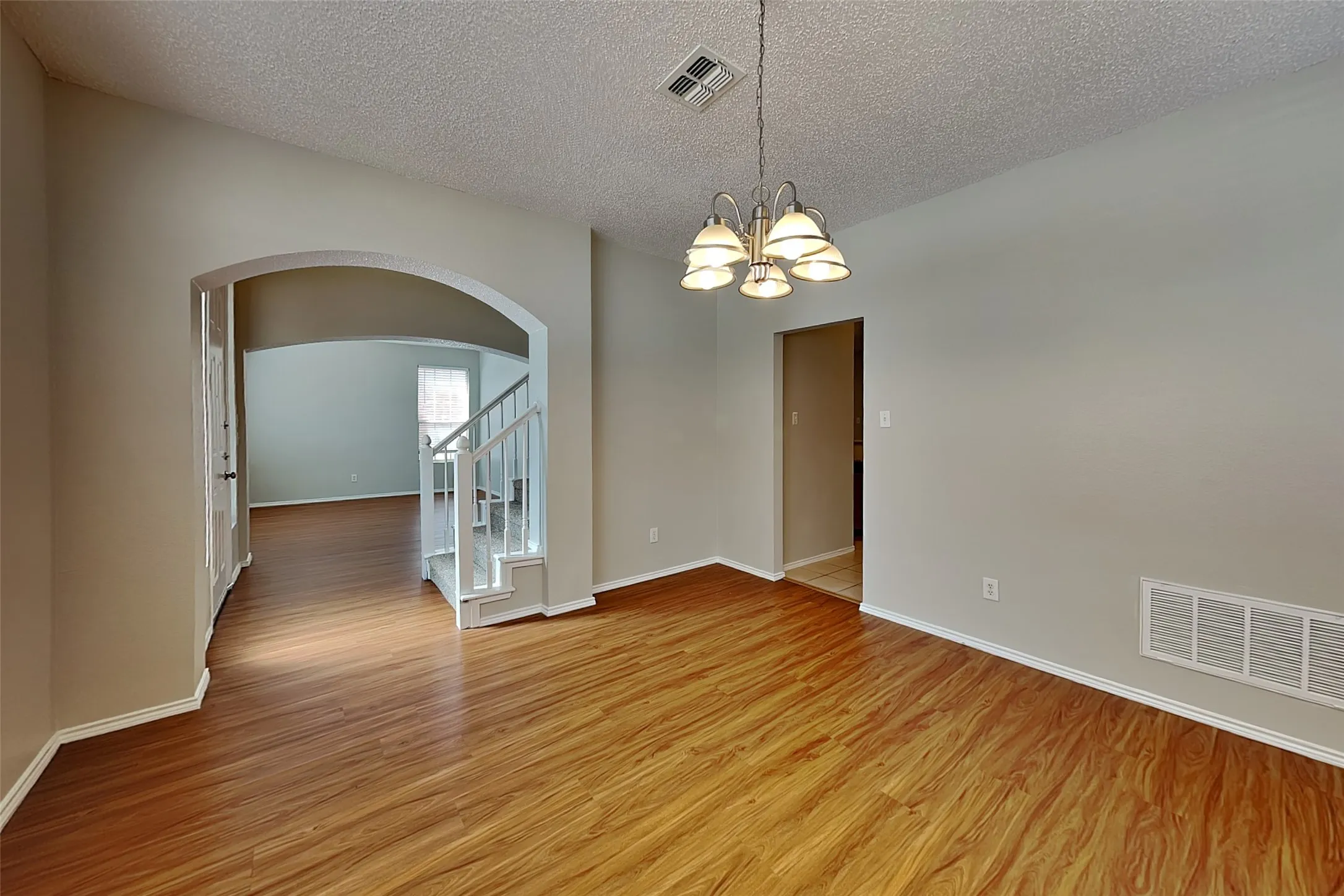 Single Family Residence For Rent in Denton County , 1790 Crosshaven Drive, Lewisville, Texas 75077, 4 Bedroom, 3 Bathroom, 2 Garage spaces, 2,854 Sqft, built in 1997, mls#21367275, Real Estate Agent in Lewisville, Homes For Rent in Denton county, Homes For Rent in Lewisville, Realtor in Lewisville Texas, Real Estate Brokerage Independent Realty Texas, Luminita Cordes Realtor