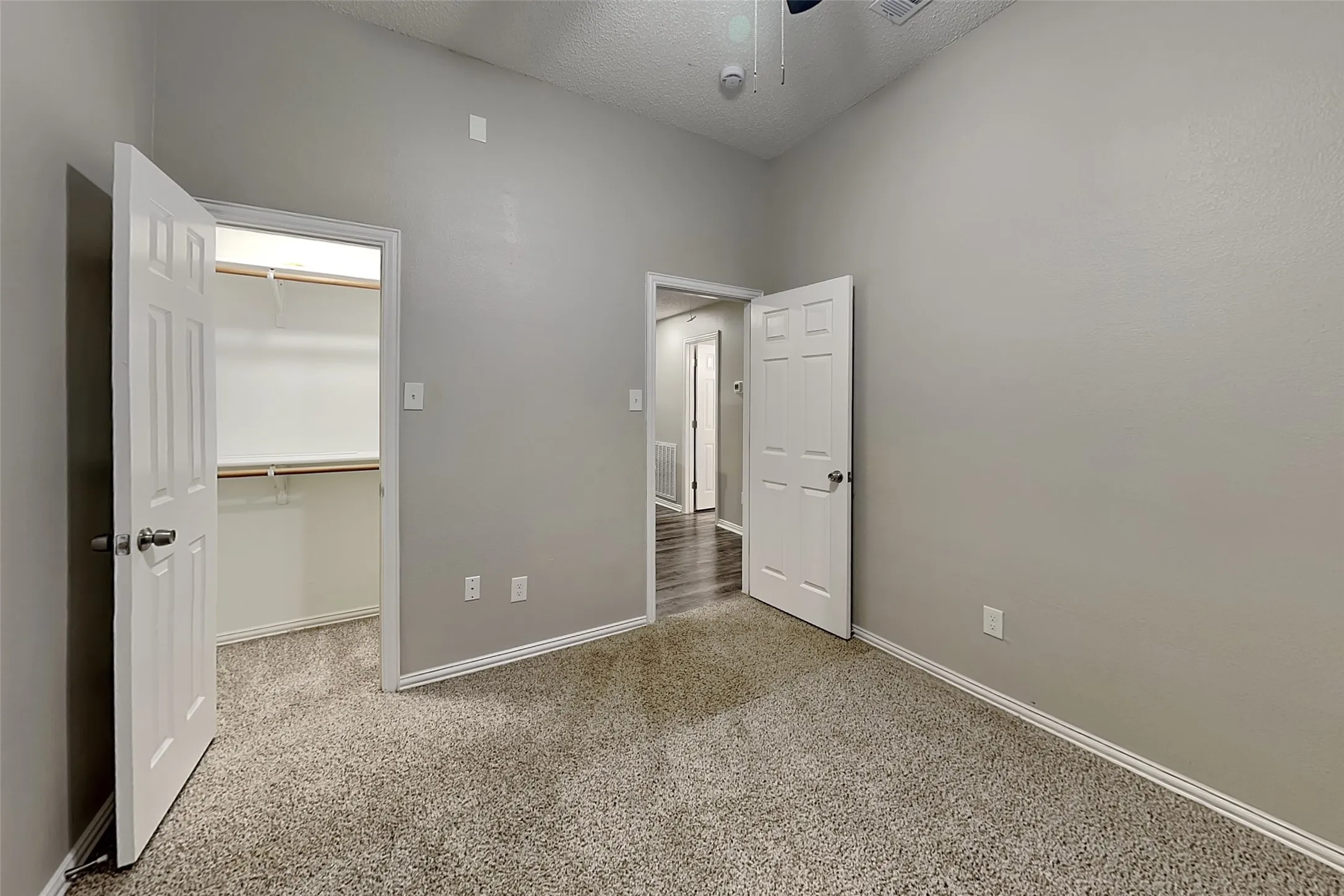 Single Family Residence For Rent in Denton County , 1716 Meyerwood Lane S, Flower Mound, Texas 75028, 4 Bedroom, 3 Bathroom, 2 Garage spaces, 2,165 Sqft, built in 1994, mls#21367276, Real Estate Agent in Flower Mound, Homes For Rent in Denton county, Homes For Rent in Flower Mound, Realtor in Flower Mound Texas, Real Estate Brokerage Independent Realty Texas, Luminita Cordes Realtor