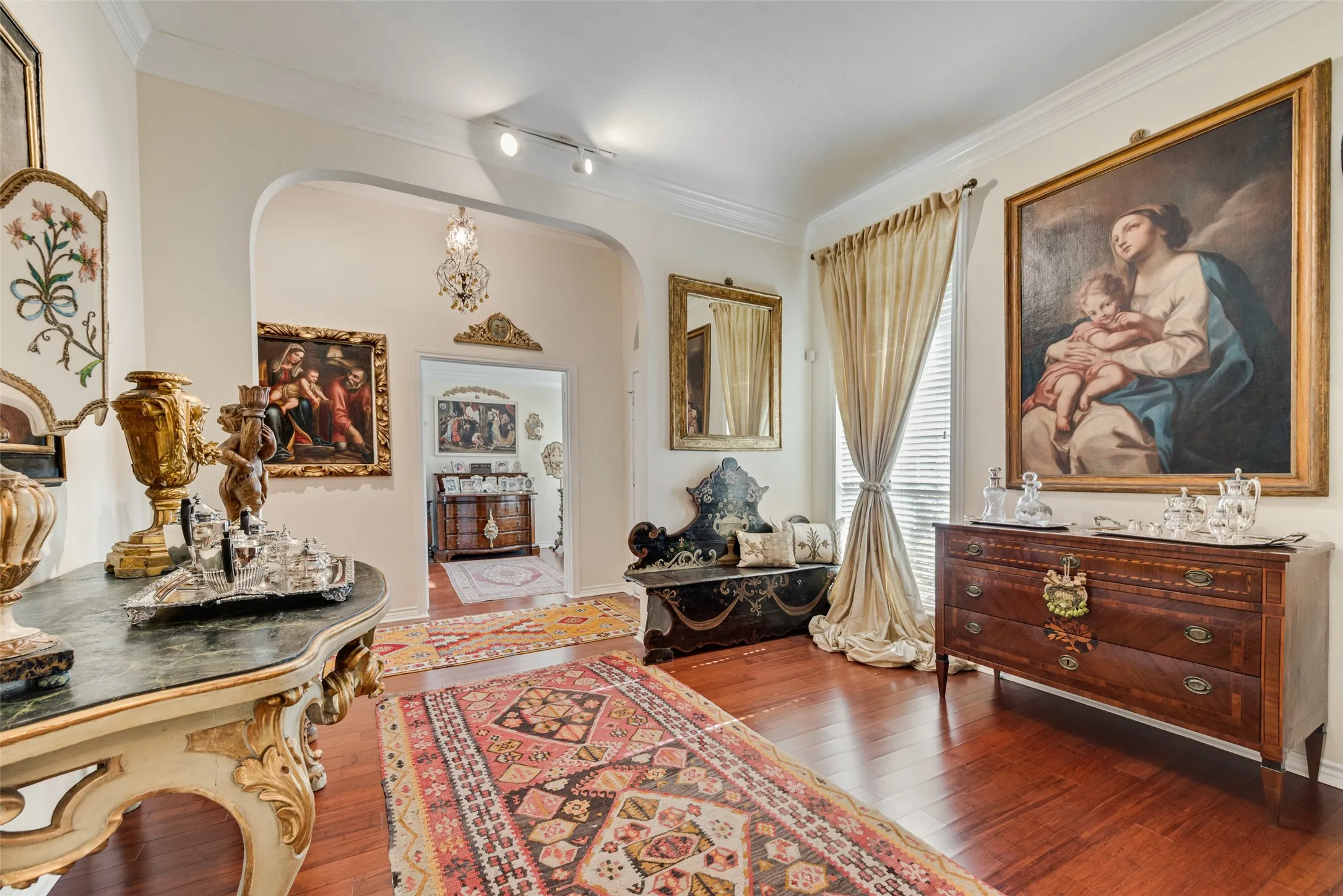 Second living area