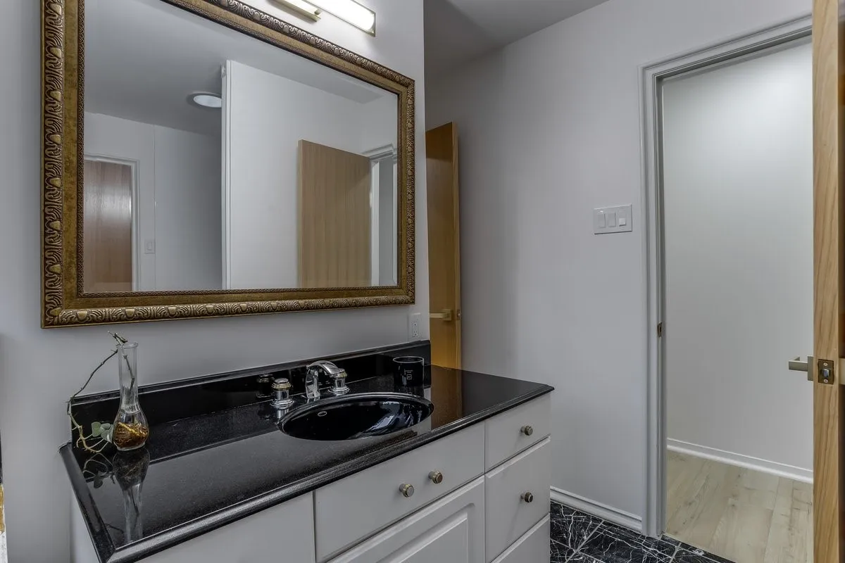 Single Family Residence For Sale in Dallas County , 1729 Boca Chica Drive, Dallas, Texas 75232, 4 Bedroom, 2 Bathroom, 2 Garage spaces, 3,966 Sqft, built in 1958, mls#21367290, Real Estate Agent in Dallas, Homes For Sale in Dallas county, Homes For Sale in Dallas, Realtor in Dallas Texas, Real Estate Brokerage Independent Realty Texas, Luminita Cordes Realtor