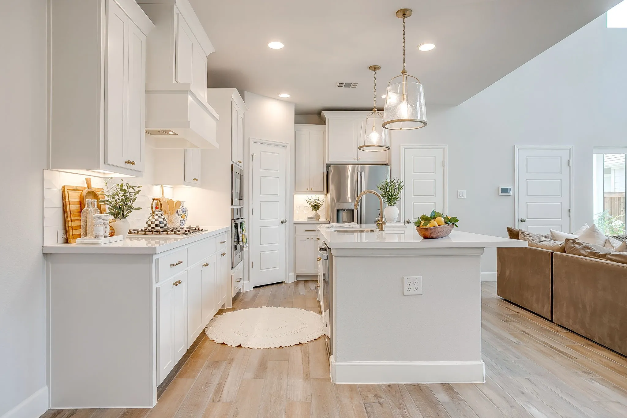 Townhouse For Sale in Parker County , 2117 Eastus Lane, Fort Worth, Texas 76008, 3 Bedroom, 3 Bathroom, 2 Garage spaces, 2,160 Sqft, built in 2023, mls#21367294, Real Estate Agent in Fort Worth, Homes For Sale in Parker county, Homes For Sale in Fort Worth, Realtor in Fort Worth Texas, Real Estate Brokerage Independent Realty Texas, Luminita Cordes Realtor