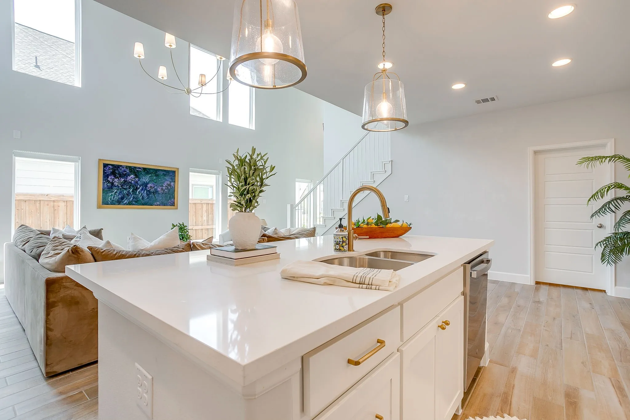 Townhouse For Sale in Parker County , 2117 Eastus Lane, Fort Worth, Texas 76008, 3 Bedroom, 3 Bathroom, 2 Garage spaces, 2,160 Sqft, built in 2023, mls#21367294, Real Estate Agent in Fort Worth, Homes For Sale in Parker county, Homes For Sale in Fort Worth, Realtor in Fort Worth Texas, Real Estate Brokerage Independent Realty Texas, Luminita Cordes Realtor