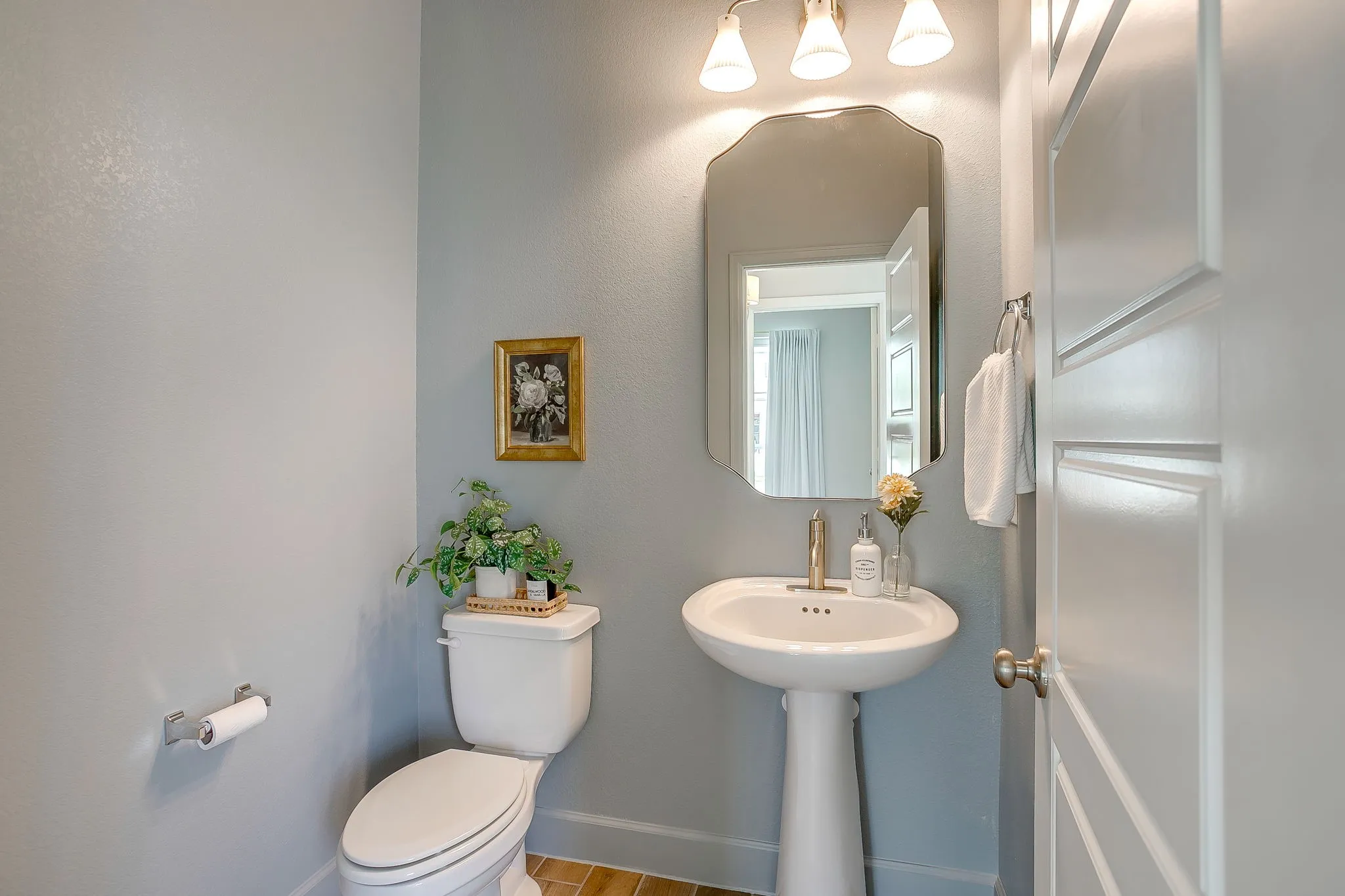 Townhouse For Sale in Parker County , 2117 Eastus Lane, Fort Worth, Texas 76008, 3 Bedroom, 3 Bathroom, 2 Garage spaces, 2,160 Sqft, built in 2023, mls#21367294, Real Estate Agent in Fort Worth, Homes For Sale in Parker county, Homes For Sale in Fort Worth, Realtor in Fort Worth Texas, Real Estate Brokerage Independent Realty Texas, Luminita Cordes Realtor
