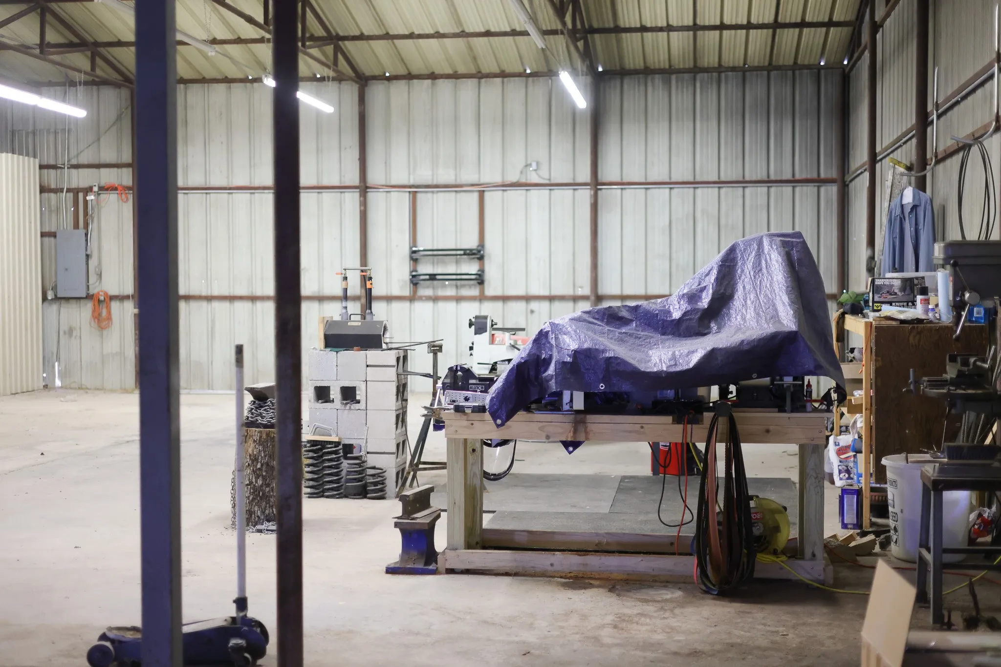 Warehouse For Sale in Parker County , 6612 Midway Road, Springtown, Texas 76082, 0, 0, Garage spaces, 0 Sqft, built in 0, Price $999,900, mls#21367271, Real Estate Agent in Springtown, Homes For Sale in Parker county, Homes For Sale in Springtown, Realtor in Springtown Texas, Real Estate Brokerage Independent Realty Texas, Luminita Cordes Realtor