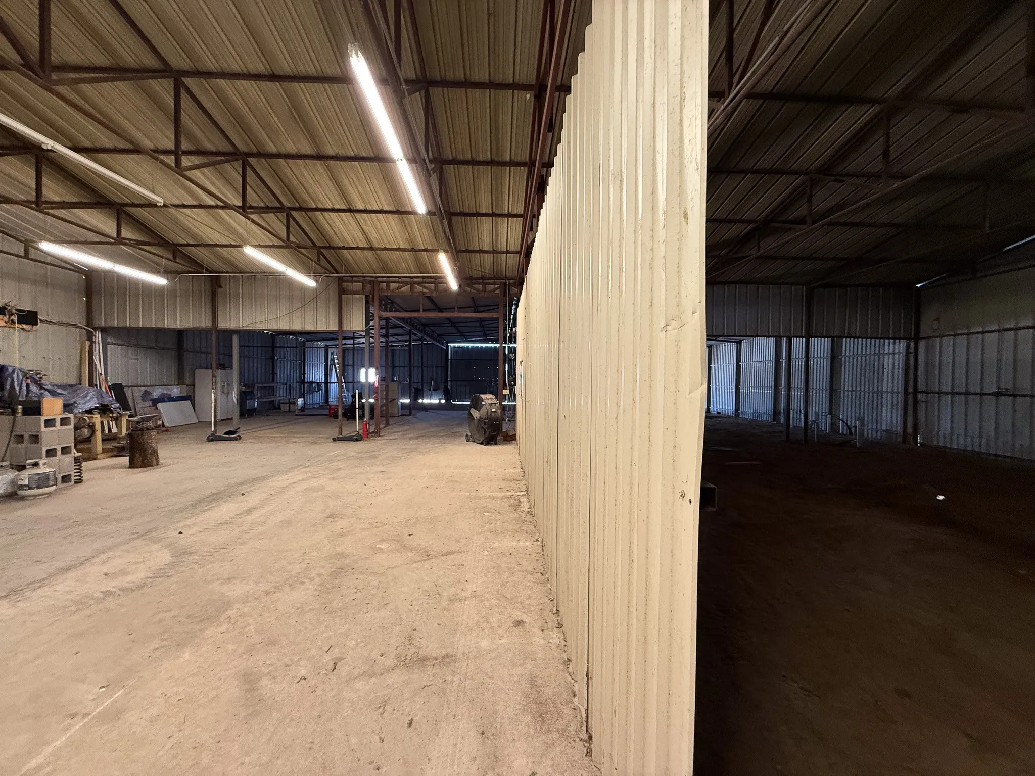 Warehouse For Sale in Parker County , 6612 Midway Road, Springtown, Texas 76082, 0, 0, Garage spaces, 0 Sqft, built in 0, Price $999,900, mls#21367271, Real Estate Agent in Springtown, Homes For Sale in Parker county, Homes For Sale in Springtown, Realtor in Springtown Texas, Real Estate Brokerage Independent Realty Texas, Luminita Cordes Realtor