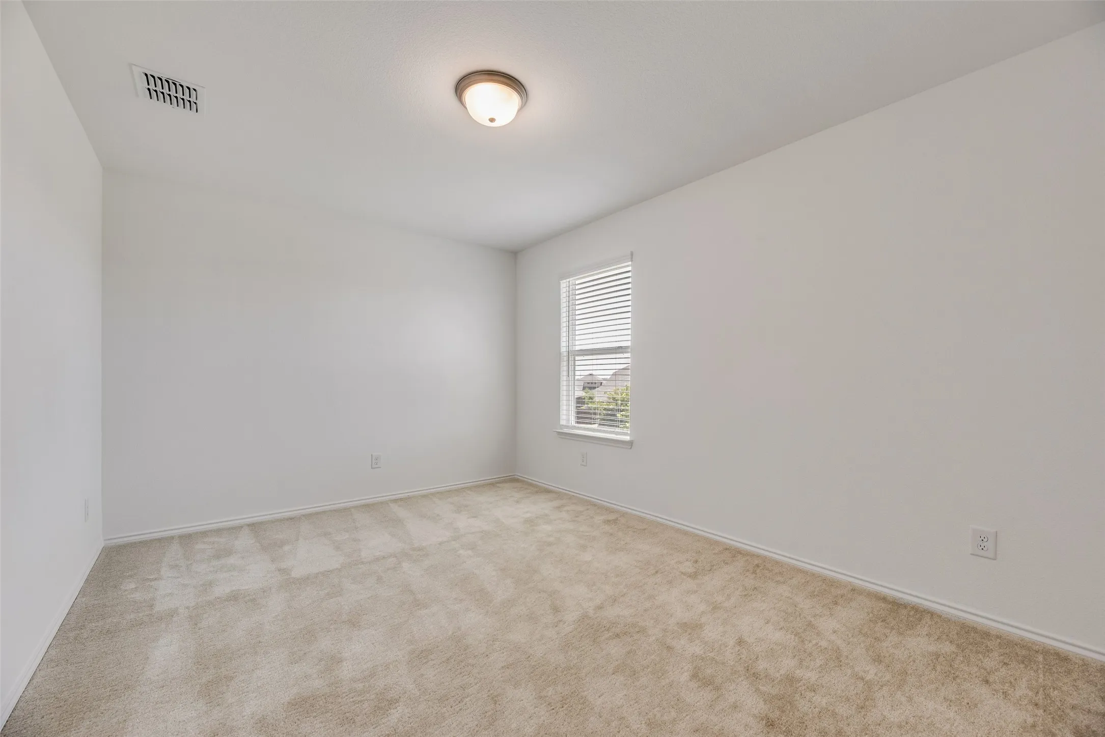 Single Family Residence For Sale in Collin County , 711 Puma Street, Princeton, Texas 75407, 4 Bedroom, 3 Bathroom, 2 Garage spaces, 2,726 Sqft, built in 2024, Price $350,000, mls#21367299, Real Estate Agent in Princeton, Homes For Sale in Collin county, Homes For Sale in Princeton, Realtor in Princeton Texas, Real Estate Brokerage Independent Realty Texas, Luminita Cordes Realtor