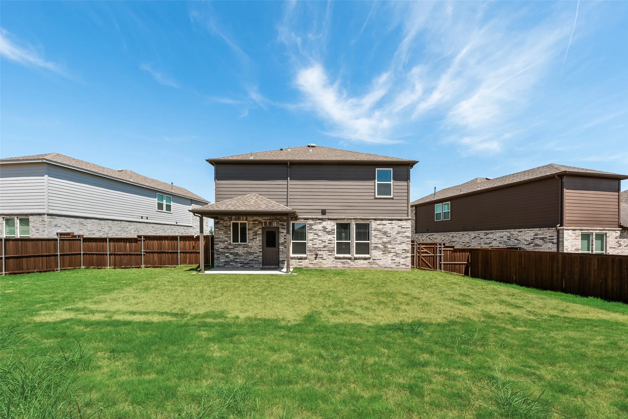Single Family Residence For Sale in Collin County , 711 Puma Street, Princeton, Texas 75407, 4 Bedroom, 3 Bathroom, 2 Garage spaces, 2,726 Sqft, built in 2024, Price $350,000, mls#21367299, Real Estate Agent in Princeton, Homes For Sale in Collin county, Homes For Sale in Princeton, Realtor in Princeton Texas, Real Estate Brokerage Independent Realty Texas, Luminita Cordes Realtor