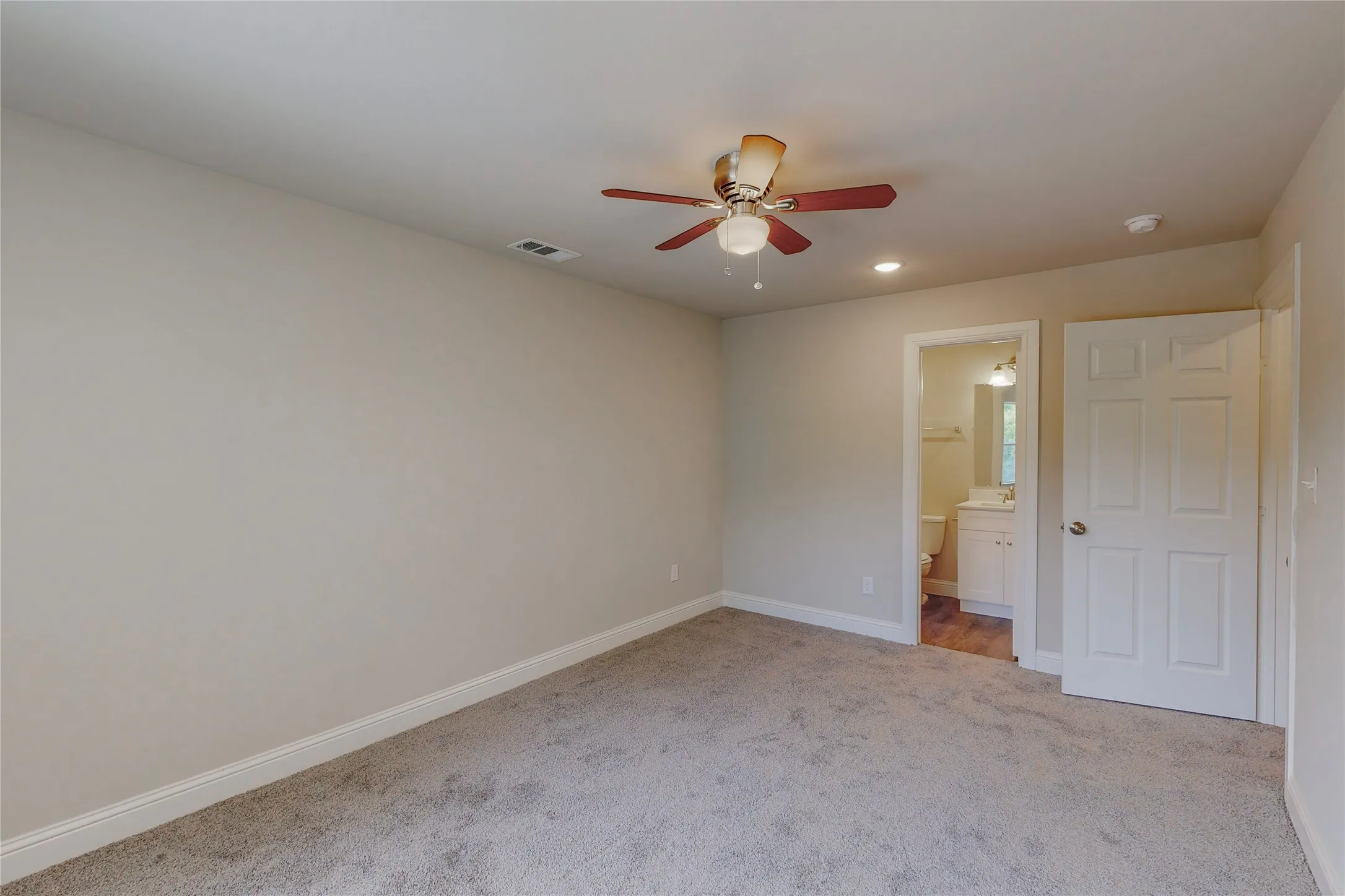 Duplex For Rent in Grayson County , 618 W Sears Street, Denison, Texas 75020, 3 Bedroom, 3 Bathroom, 1 Garage spaces, 1,422 Sqft, built in 2023, mls#21367310, Real Estate Agent in Denison, Homes For Rent in Grayson county, Homes For Rent in Denison, Realtor in Denison Texas, Real Estate Brokerage Independent Realty Texas, Luminita Cordes Realtor
