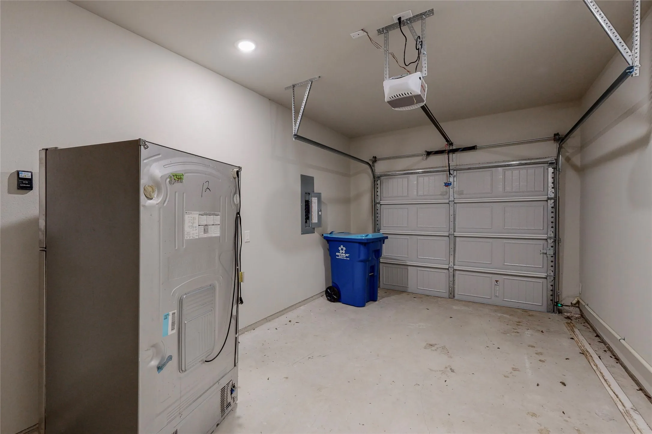 Duplex For Rent in Grayson County , 618 W Sears Street, Denison, Texas 75020, 3 Bedroom, 3 Bathroom, 1 Garage spaces, 1,422 Sqft, built in 2023, mls#21367310, Real Estate Agent in Denison, Homes For Rent in Grayson county, Homes For Rent in Denison, Realtor in Denison Texas, Real Estate Brokerage Independent Realty Texas, Luminita Cordes Realtor