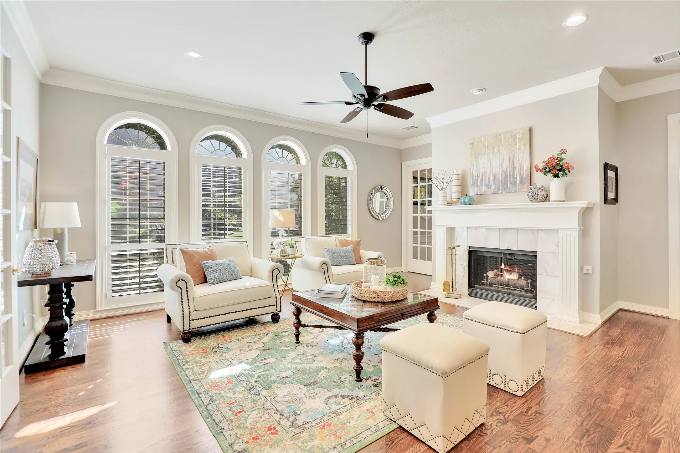 Single Family Residence For Sale in Collin County , 1814 Lakeshore Court, Mc Kinney, Texas 75072, 4 Bedroom, 4 Bathroom, 2 Garage spaces, 4,155 Sqft, built in 1986, mls#21360381, Real Estate Agent in Mc Kinney, Homes For Sale in Collin county, Homes For Sale in Mc Kinney, Realtor in Mc Kinney Texas, Real Estate Brokerage Independent Realty Texas, Luminita Cordes Realtor