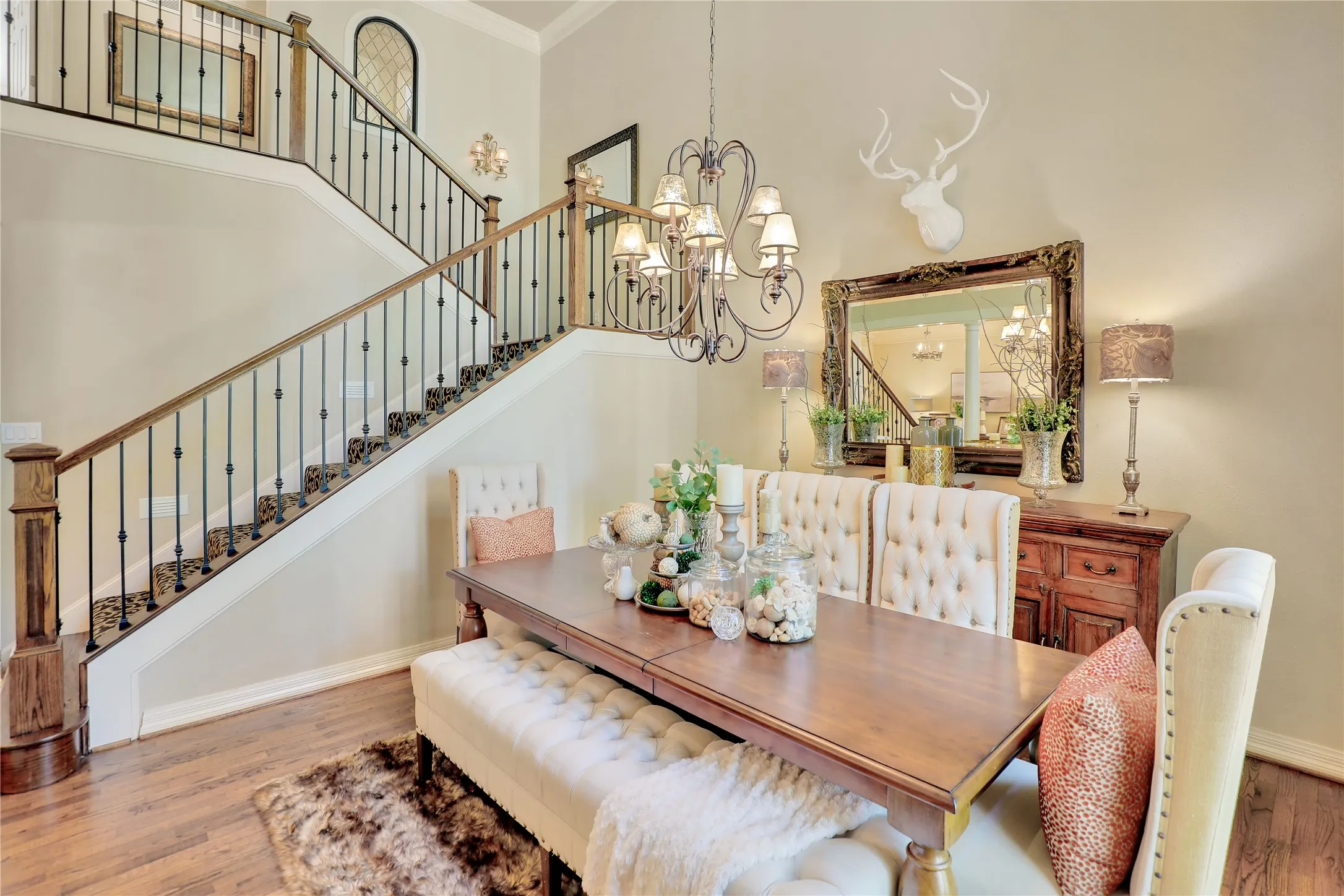 Single Family Residence For Sale in Collin County , 1814 Lakeshore Court, Mc Kinney, Texas 75072, 4 Bedroom, 4 Bathroom, 2 Garage spaces, 4,155 Sqft, built in 1986, mls#21360381, Real Estate Agent in Mc Kinney, Homes For Sale in Collin county, Homes For Sale in Mc Kinney, Realtor in Mc Kinney Texas, Real Estate Brokerage Independent Realty Texas, Luminita Cordes Realtor