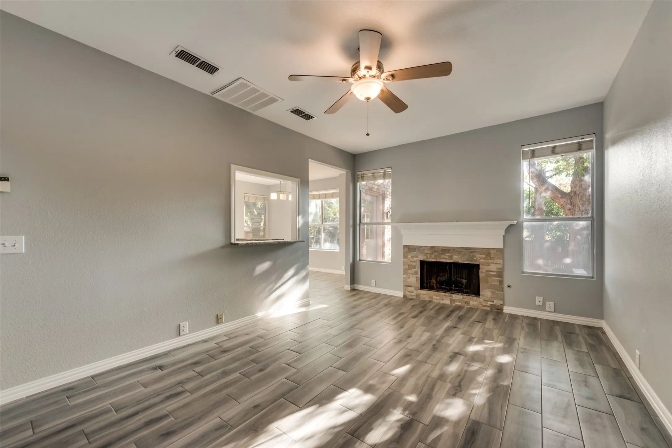 Single Family Residence For Rent in Denton County , 1869 Meyerwood Lane N, Flower Mound, Texas 75028, 4 Bedroom, 3 Bathroom, 2 Garage spaces, 2,049 Sqft, built in 1993, mls#21366524, Real Estate Agent in Flower Mound, Homes For Rent in Denton county, Homes For Rent in Flower Mound, Realtor in Flower Mound Texas, Real Estate Brokerage Independent Realty Texas, Luminita Cordes Realtor