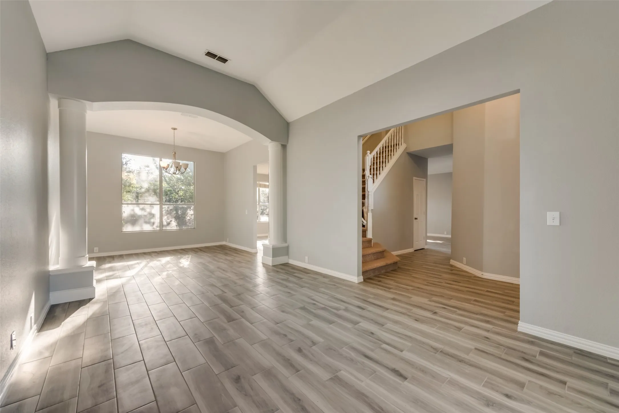 Single Family Residence For Rent in Denton County , 1869 Meyerwood Lane N, Flower Mound, Texas 75028, 4 Bedroom, 3 Bathroom, 2 Garage spaces, 2,049 Sqft, built in 1993, mls#21366524, Real Estate Agent in Flower Mound, Homes For Rent in Denton county, Homes For Rent in Flower Mound, Realtor in Flower Mound Texas, Real Estate Brokerage Independent Realty Texas, Luminita Cordes Realtor