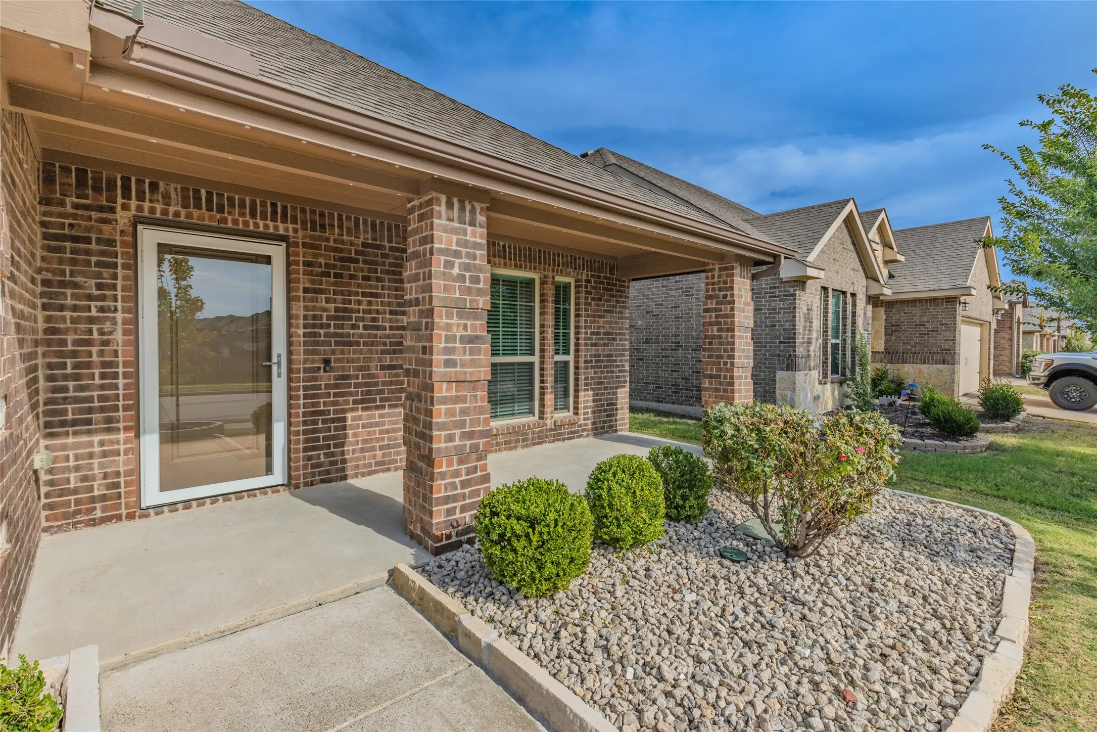 Single Family Residence For Sale in Hunt County , 228 Sunny Corner Road, Royse City, Texas 75189, 4 Bedroom, 2 Bathroom, 2 Garage spaces, 2,046 Sqft, built in 2018, mls#21366936, Real Estate Agent in Royse City, Homes For Sale in Hunt county, Homes For Sale in Royse City, Realtor in Royse City Texas, Real Estate Brokerage Independent Realty Texas, Luminita Cordes Realtor