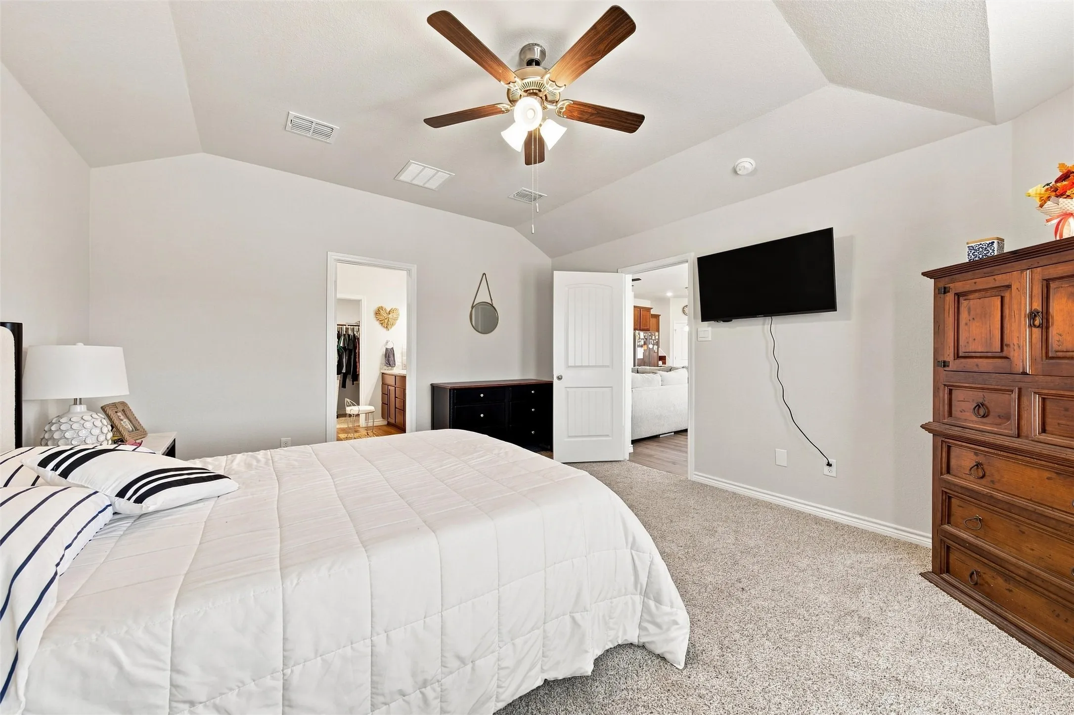 Single Family Residence For Sale in Mc Lennan County , 5737 Foggy Lagoon Drive, Waco, Texas 76708, 3 Bedroom, 2 Bathroom, 2 Garage spaces, 1,544 Sqft, built in 2025, Price $319,500, mls#21367316, Real Estate Agent in Waco, Homes For Sale in Mc Lennan county, Homes For Sale in Waco, Realtor in Waco Texas, Real Estate Brokerage Independent Realty Texas, Luminita Cordes Realtor