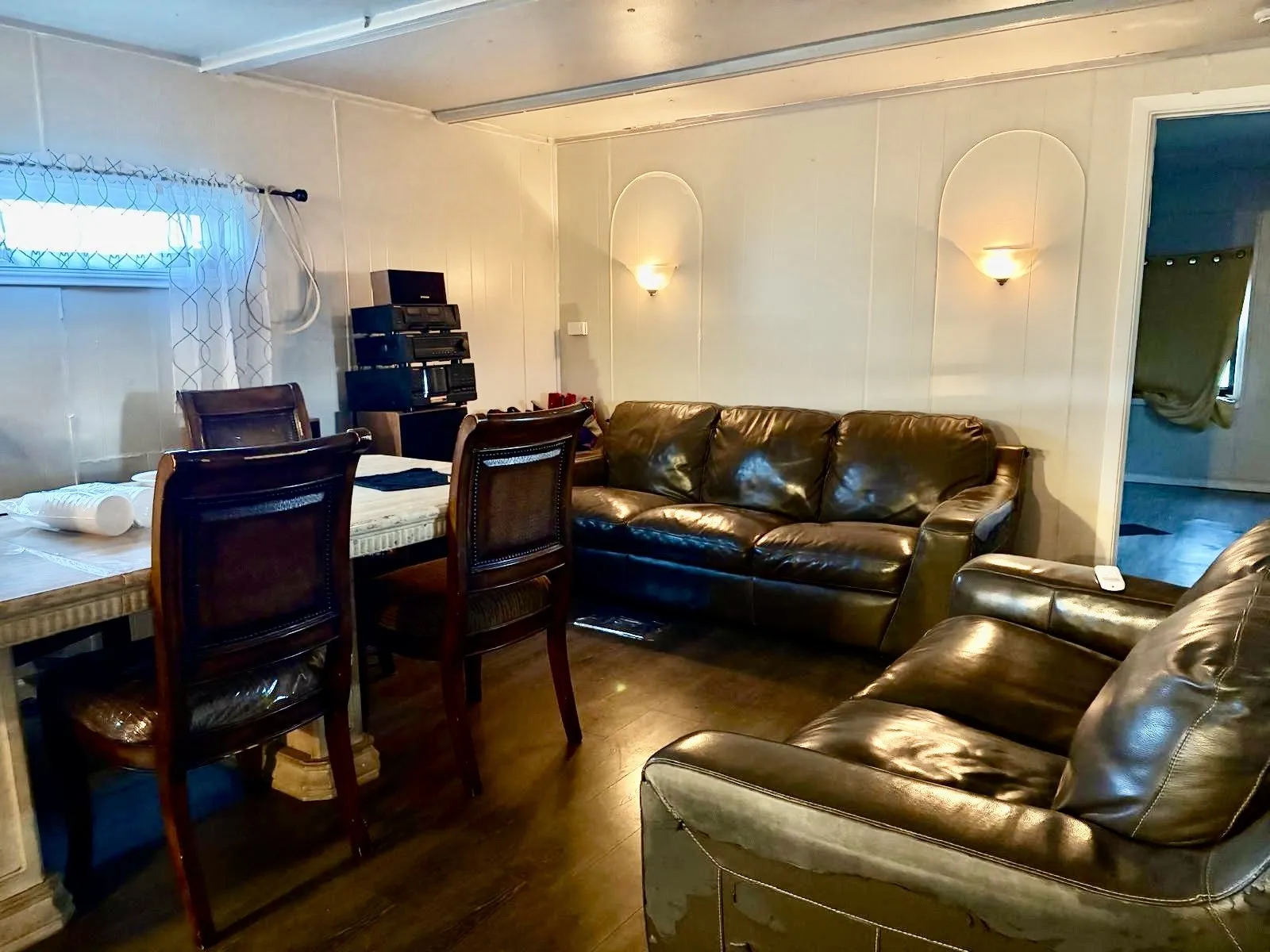 Mobile Home For Sale in Jones County , 14214 County Road 421, Merkel, Texas 79536, 3 Bedroom, 2 Bathroom, Garage spaces, 1,064 Sqft, built in 2000, Price $165,000, mls#21362386, Real Estate Agent in Merkel, Homes For Sale in Jones county, Homes For Sale in Merkel, Realtor in Merkel Texas, Real Estate Brokerage Independent Realty Texas, Luminita Cordes Realtor