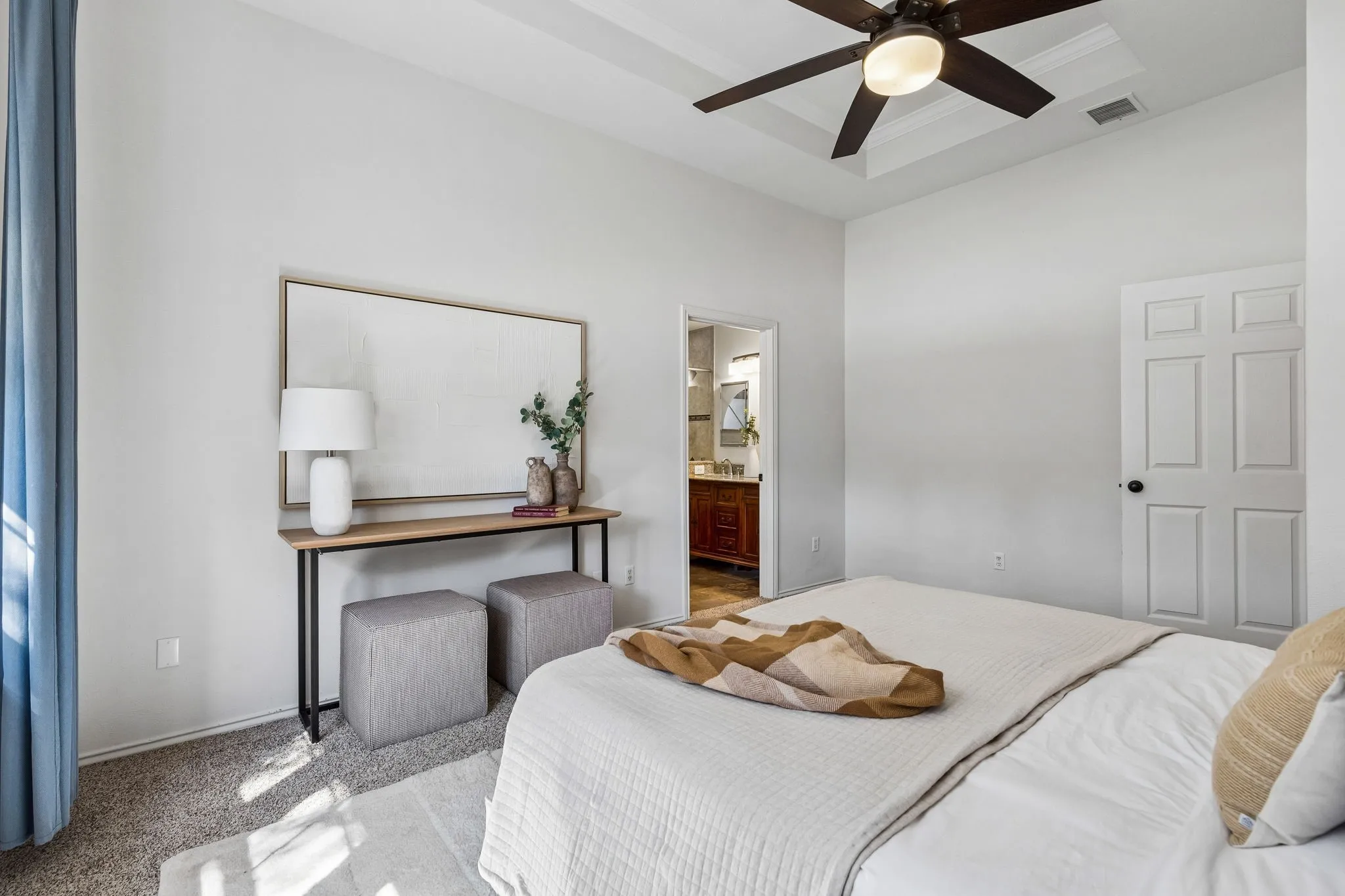 Single Family Residence For Sale in Collin County , 1015 Sandy Creek Drive, Allen, Texas 75002, 4 Bedroom, 3 Bathroom, 2 Garage spaces, 2,220 Sqft, built in 1987, mls#21367126, Real Estate Agent in Allen, Homes For Sale in Collin county, Homes For Sale in Allen, Realtor in Allen Texas, Real Estate Brokerage Independent Realty Texas, Luminita Cordes Realtor