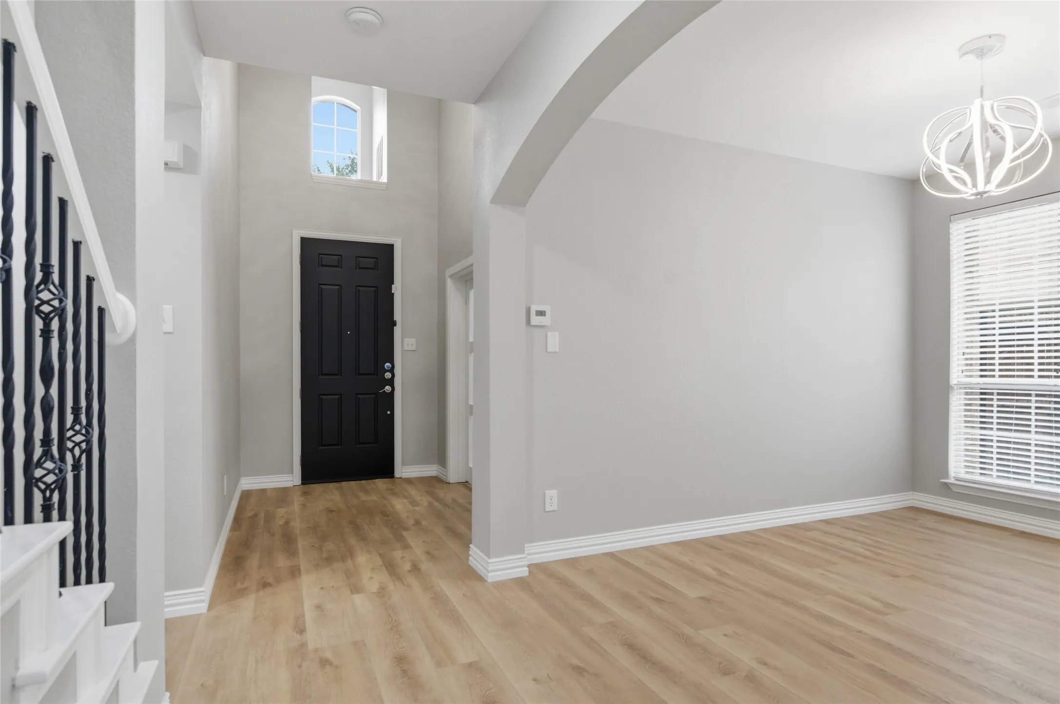 Single Family Residence For Rent in Denton County , 1411 Golf Club Drive, Lantana, Texas 76226, 4 Bedroom, 4 Bathroom, 2 Garage spaces, 2,611 Sqft, built in 2005, mls#21366926, Real Estate Agent in Lantana, Homes For Rent in Denton county, Homes For Rent in Lantana, Realtor in Lantana Texas, Real Estate Brokerage Independent Realty Texas, Luminita Cordes Realtor