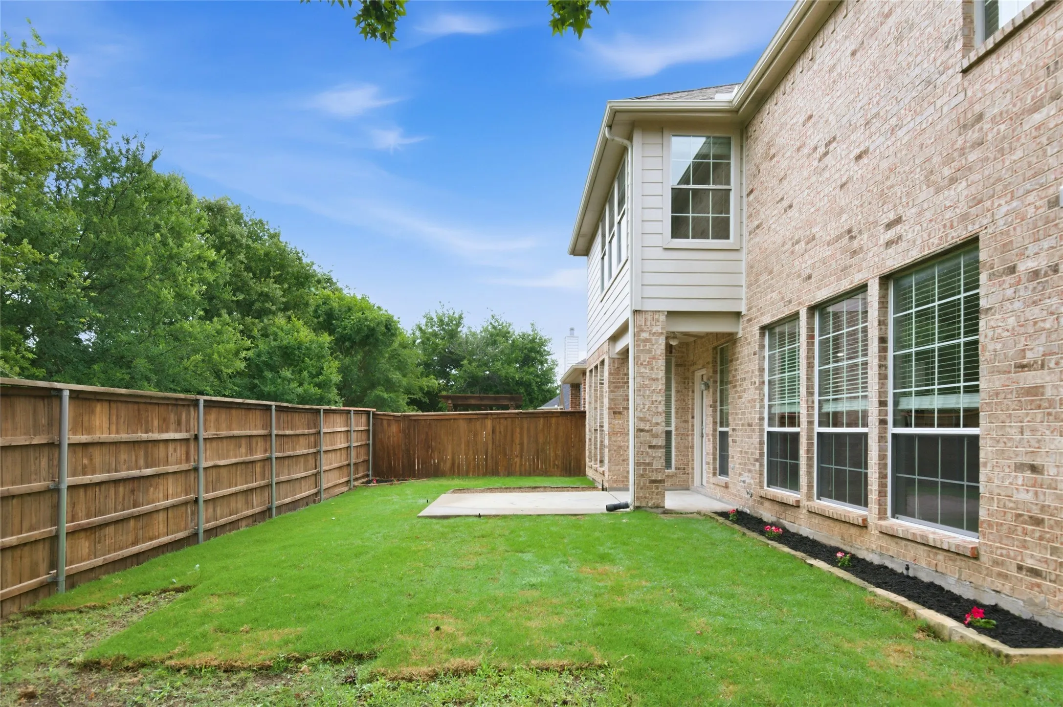 Single Family Residence For Rent in Denton County , 1411 Golf Club Drive, Lantana, Texas 76226, 4 Bedroom, 4 Bathroom, 2 Garage spaces, 2,611 Sqft, built in 2005, mls#21366926, Real Estate Agent in Lantana, Homes For Rent in Denton county, Homes For Rent in Lantana, Realtor in Lantana Texas, Real Estate Brokerage Independent Realty Texas, Luminita Cordes Realtor