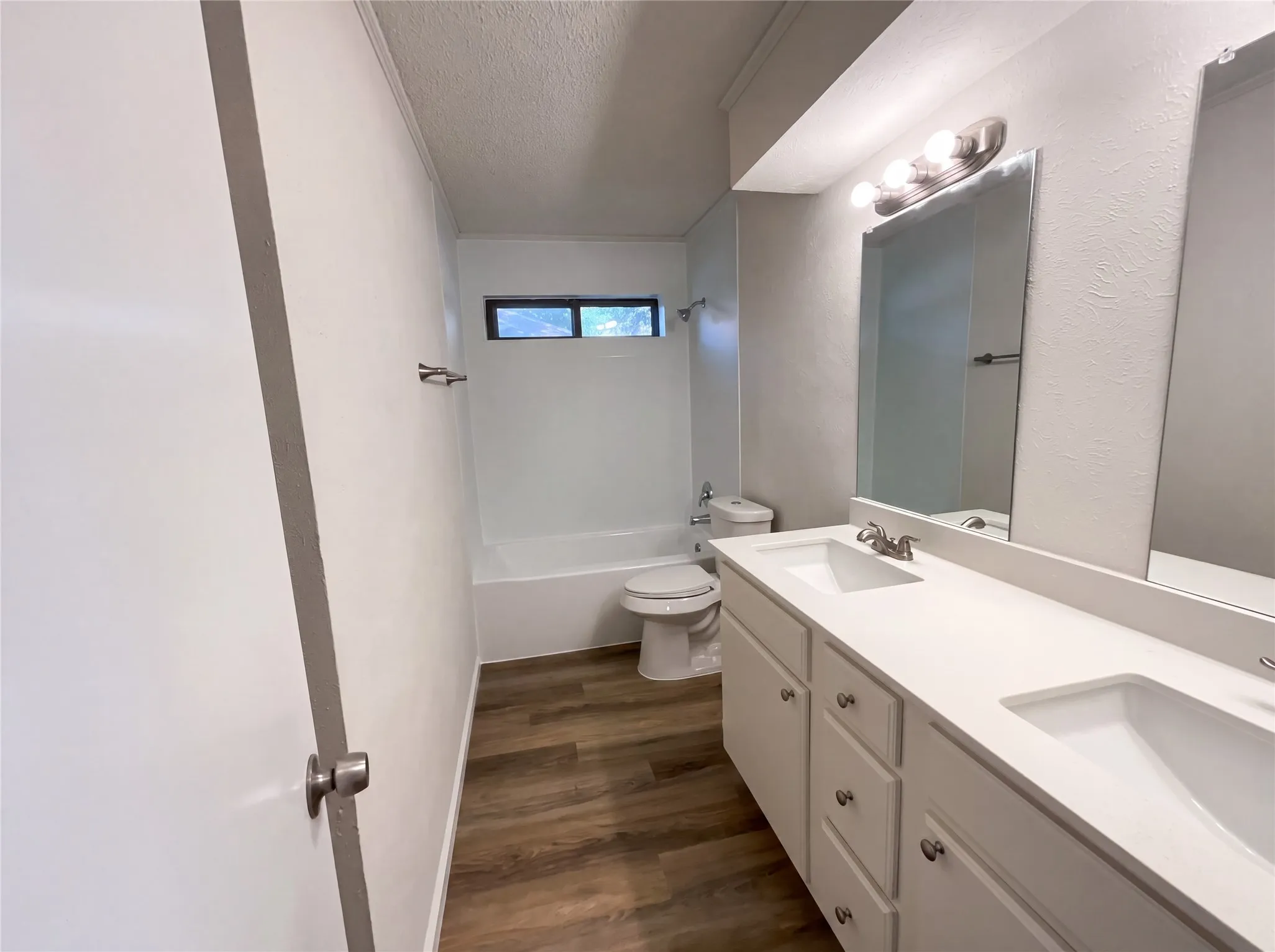 Single Family Residence For Sale in Kaufman County , 305 Rash Lane, Terrell, Texas 75160, 3 Bedroom, 3 Bathroom, 2 Garage spaces, 2,489 Sqft, built in 1995, mls#21365941, Real Estate Agent in Terrell, Homes For Sale in Kaufman county, Homes For Sale in Terrell, Realtor in Terrell Texas, Real Estate Brokerage Independent Realty Texas, Luminita Cordes Realtor