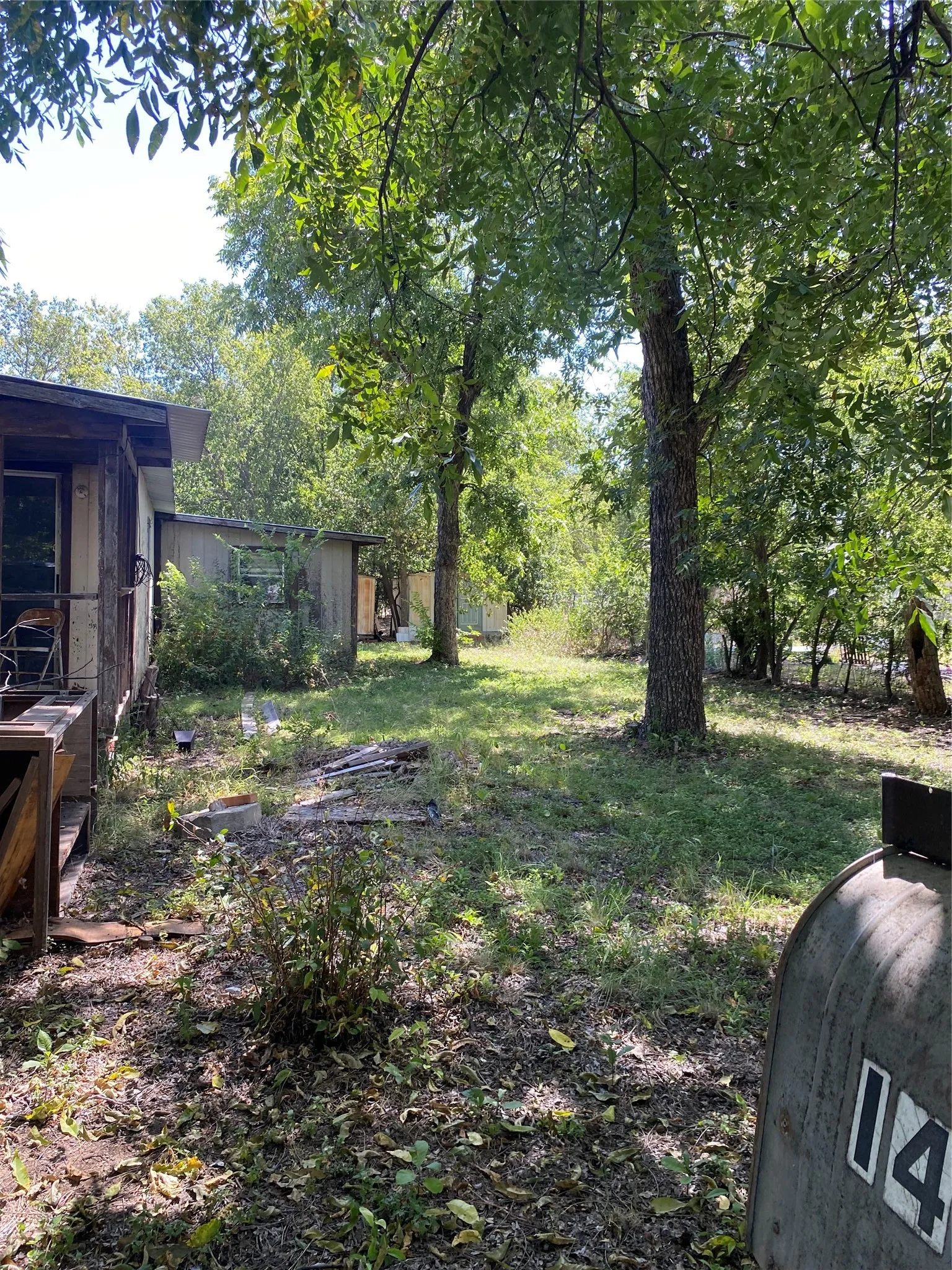 Single Family Residence For Sale in Coleman County , 1411 S Frio Street, Coleman, Texas 76834, 2 Bedroom, 1 Bathroom, Garage spaces, 720 Sqft, built in 1980, mls#21366064, Real Estate Agent in Coleman, Homes For Sale in Coleman county, Homes For Sale in Coleman, Realtor in Coleman Texas, Real Estate Brokerage Independent Realty Texas, Luminita Cordes Realtor