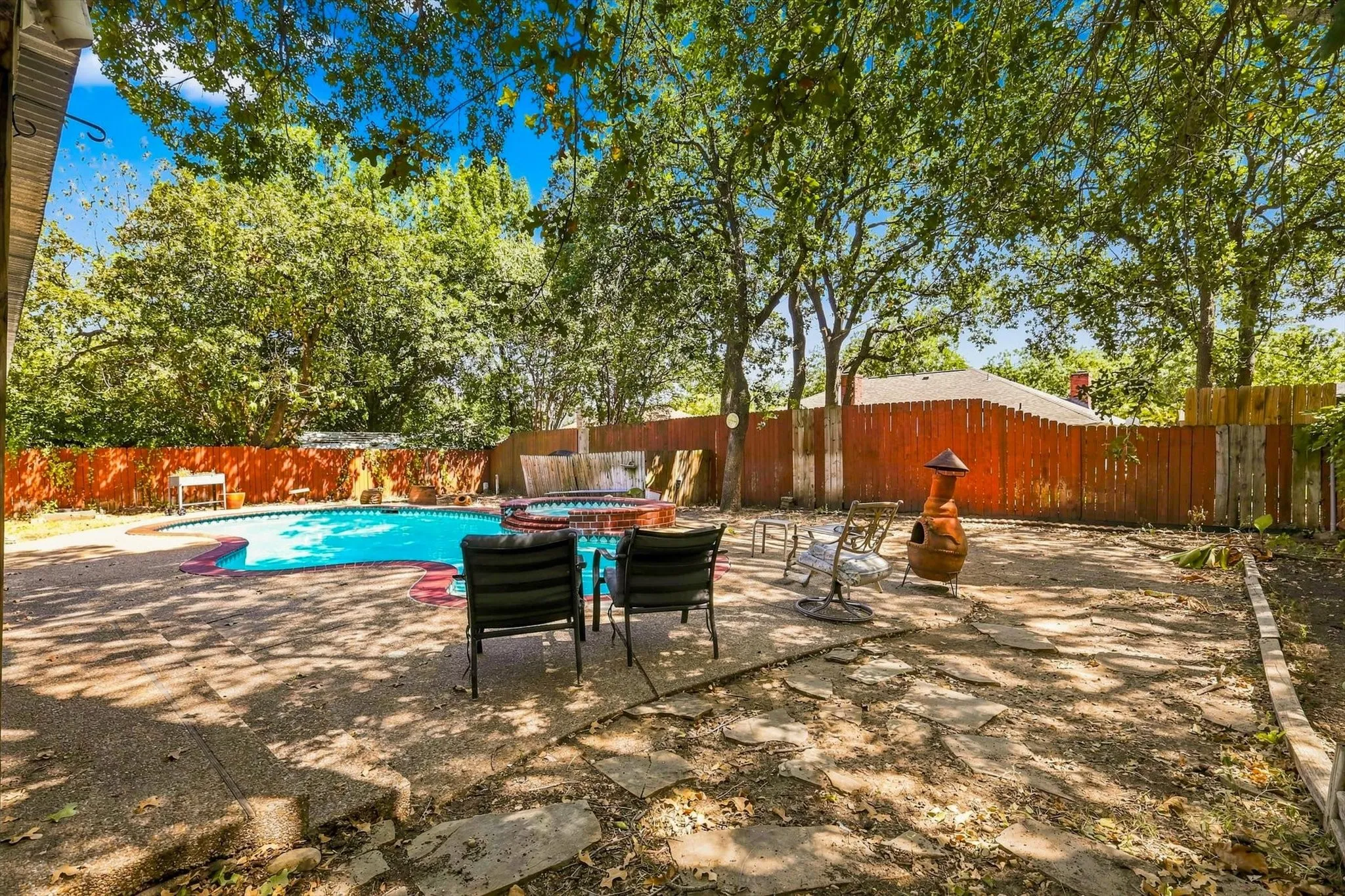 Single Family Residence For Sale in Tarrant County , 6832 Parkwood Drive, North Richland Hills, Texas 76182, 4 Bedroom, 3 Bathroom, 2 Garage spaces, 2,190 Sqft, built in 1986, mls#21366222, Real Estate Agent in North Richland Hills, Homes For Sale in Tarrant county, Homes For Sale in North Richland Hills, Realtor in North Richland Hills Texas, Real Estate Brokerage Independent Realty Texas, Luminita Cordes Realtor
