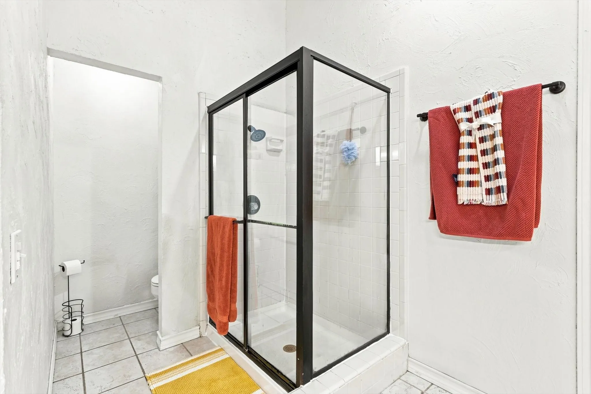 Seperate shower
