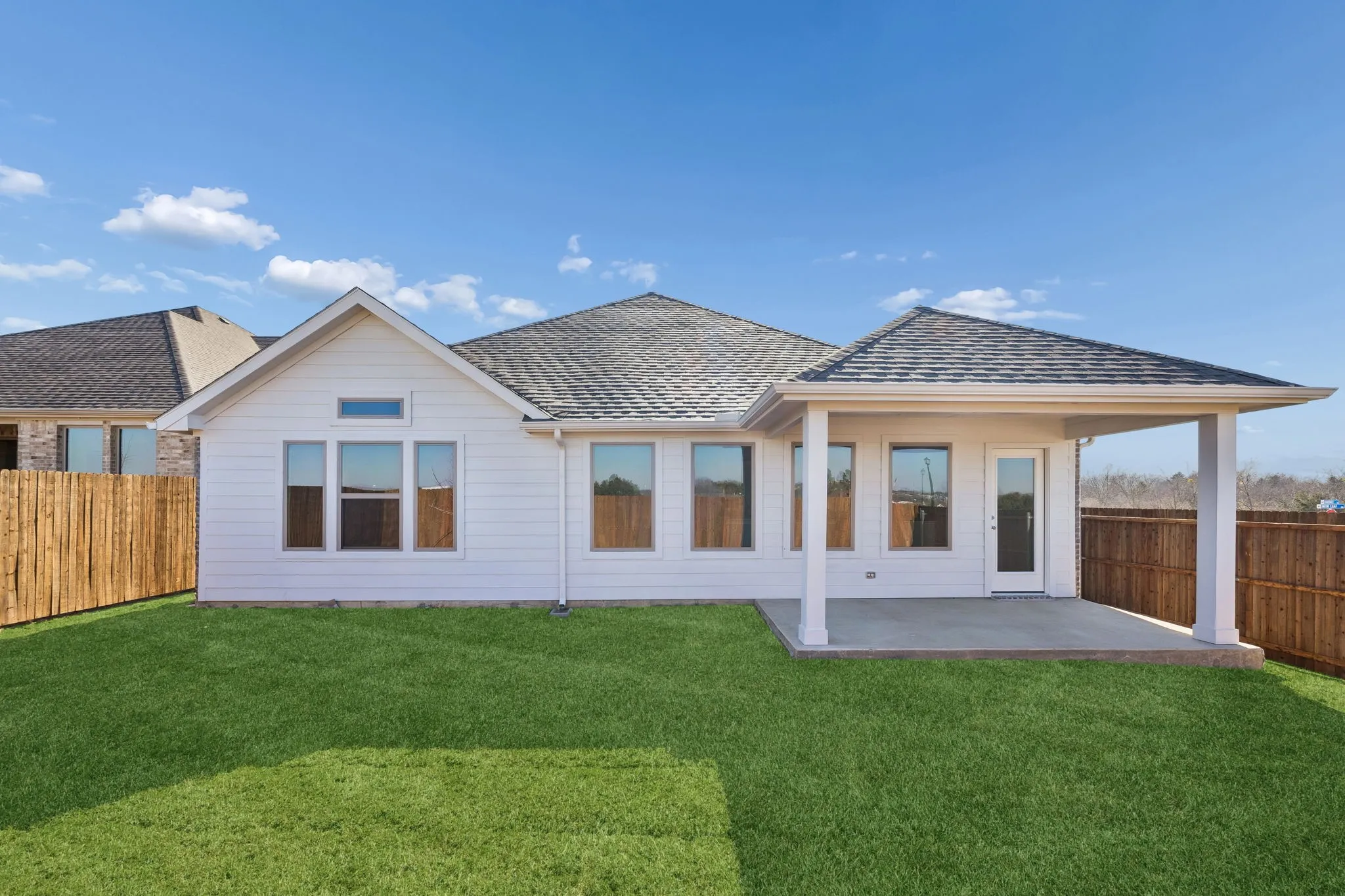 Single Family Residence For Sale in Kaufman County , 1533 Oakdale Drive, Kaufman, Texas 75142, 4 Bedroom, 2 Bathroom, 2 Garage spaces, 1,854 Sqft, built in 2026, mls#21367330, Real Estate Agent in Kaufman, Homes For Sale in Kaufman county, Homes For Sale in Kaufman, Realtor in Kaufman Texas, Real Estate Brokerage Independent Realty Texas, Luminita Cordes Realtor