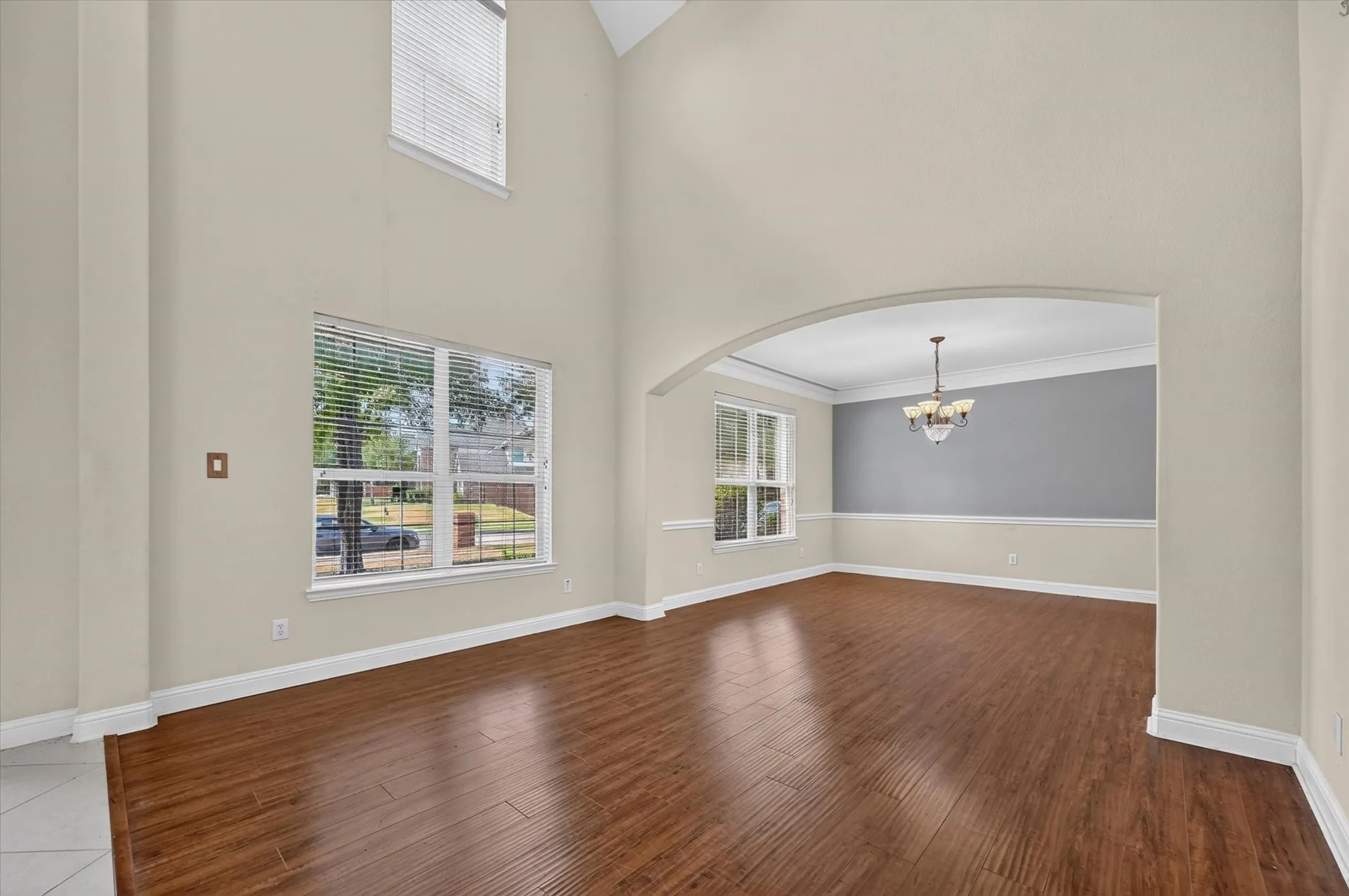Single Family Residence For Sale in Collin County , 4433 Sanderosa Lane, Richardson, Texas 75082, 5 Bedroom, 4 Bathroom, 3 Garage spaces, 4,084 Sqft, built in 2004, mls#21367322, Real Estate Agent in Richardson, Homes For Sale in Collin county, Homes For Sale in Richardson, Realtor in Richardson Texas, Real Estate Brokerage Independent Realty Texas, Luminita Cordes Realtor