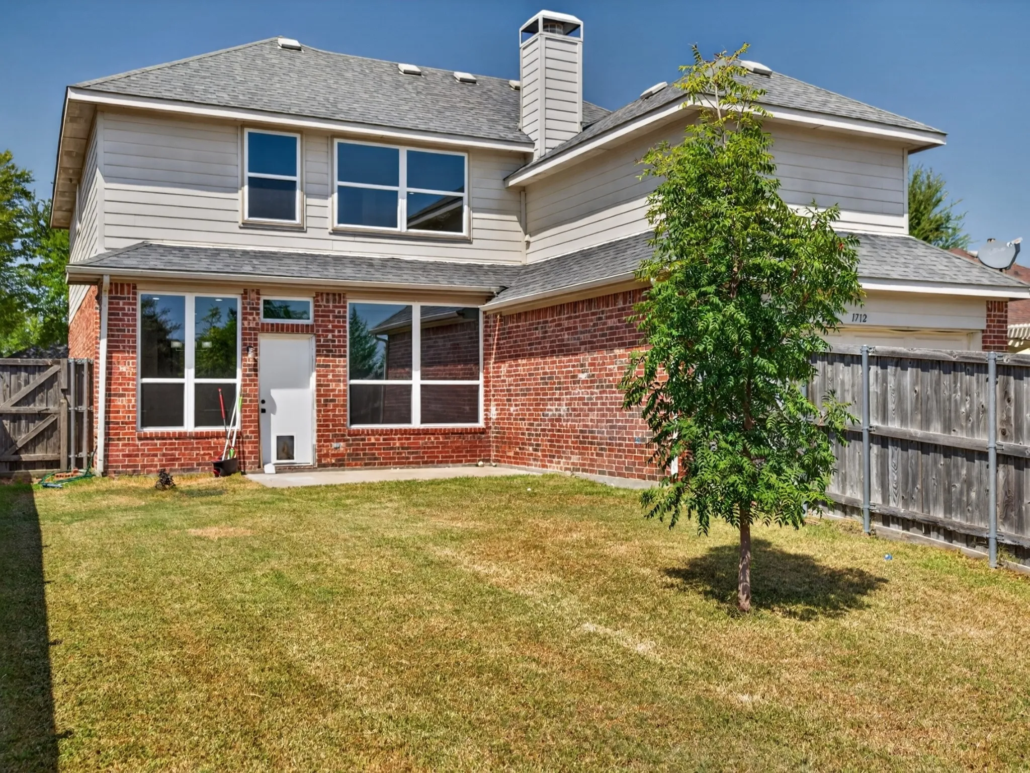 Single Family Residence For Rent in Collin County , 1712 Elm Spring Court, Allen, Texas 75002, 4 Bedroom, 3 Bathroom, 2 Garage spaces, 2,673 Sqft, built in 2001, mls#21367350, Real Estate Agent in Allen, Homes For Rent in Collin county, Homes For Rent in Allen, Realtor in Allen Texas, Real Estate Brokerage Independent Realty Texas, Luminita Cordes Realtor