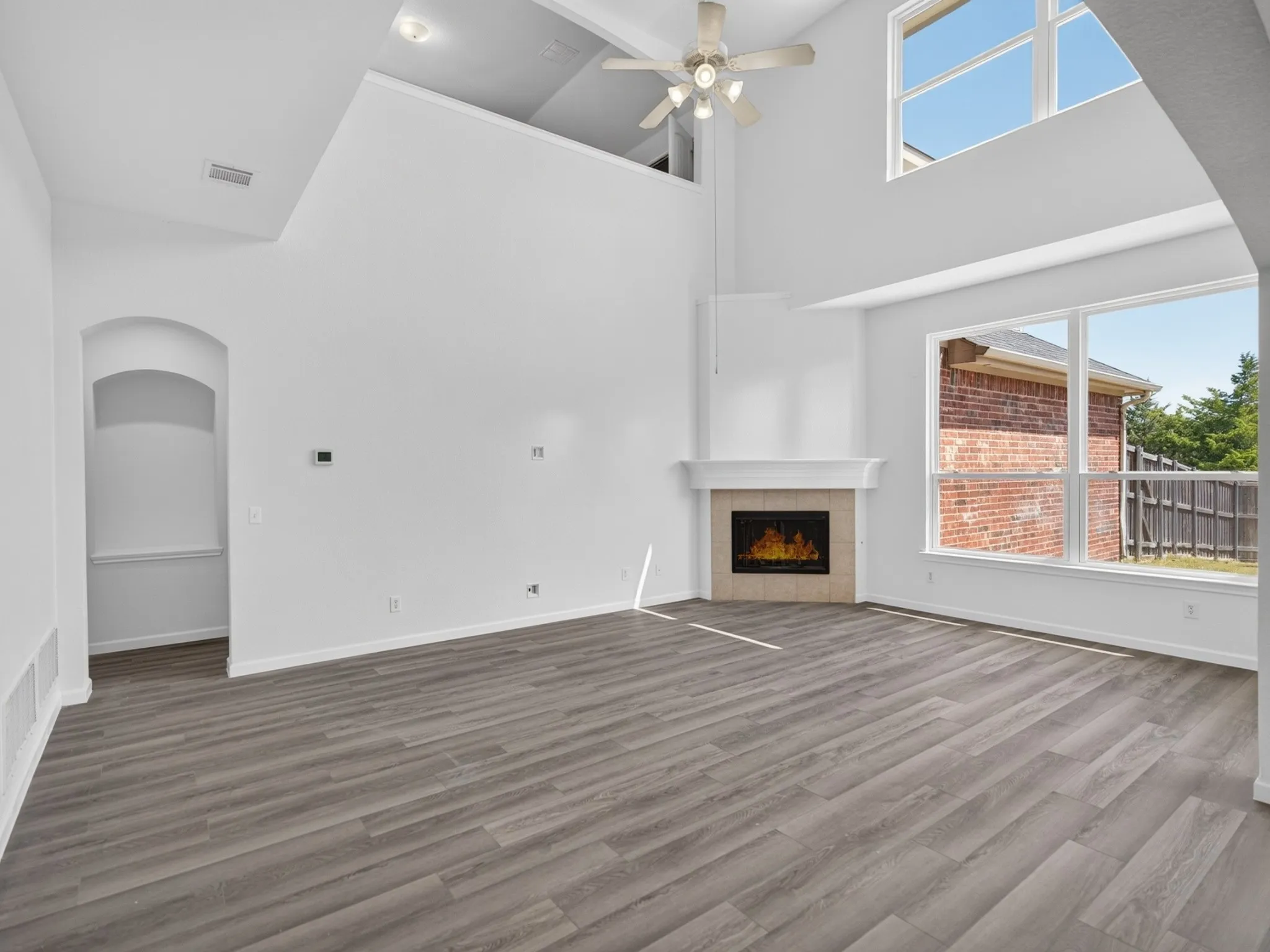 Single Family Residence For Rent in Collin County , 1712 Elm Spring Court, Allen, Texas 75002, 4 Bedroom, 3 Bathroom, 2 Garage spaces, 2,673 Sqft, built in 2001, mls#21367350, Real Estate Agent in Allen, Homes For Rent in Collin county, Homes For Rent in Allen, Realtor in Allen Texas, Real Estate Brokerage Independent Realty Texas, Luminita Cordes Realtor