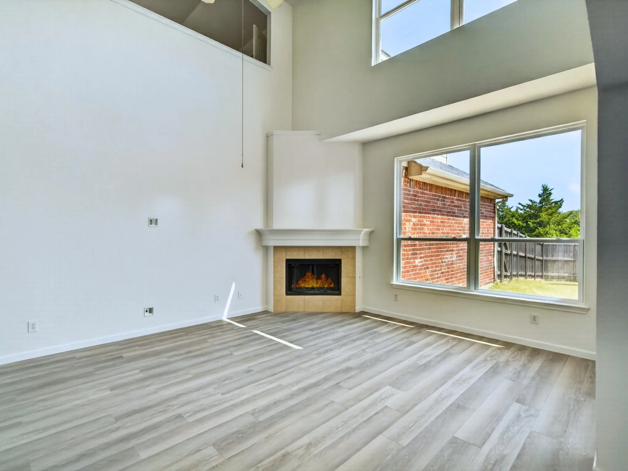 Single Family Residence For Rent in Collin County , 1712 Elm Spring Court, Allen, Texas 75002, 4 Bedroom, 3 Bathroom, 2 Garage spaces, 2,673 Sqft, built in 2001, mls#21367350, Real Estate Agent in Allen, Homes For Rent in Collin county, Homes For Rent in Allen, Realtor in Allen Texas, Real Estate Brokerage Independent Realty Texas, Luminita Cordes Realtor