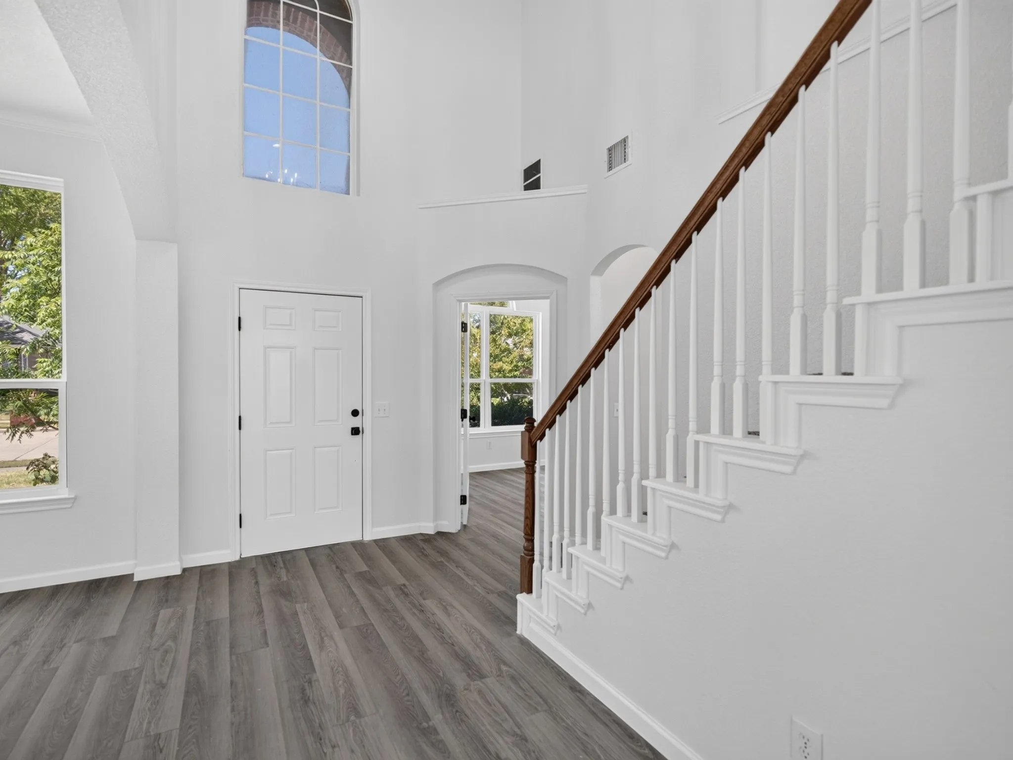 Single Family Residence For Rent in Collin County , 1712 Elm Spring Court, Allen, Texas 75002, 4 Bedroom, 3 Bathroom, 2 Garage spaces, 2,673 Sqft, built in 2001, mls#21367350, Real Estate Agent in Allen, Homes For Rent in Collin county, Homes For Rent in Allen, Realtor in Allen Texas, Real Estate Brokerage Independent Realty Texas, Luminita Cordes Realtor