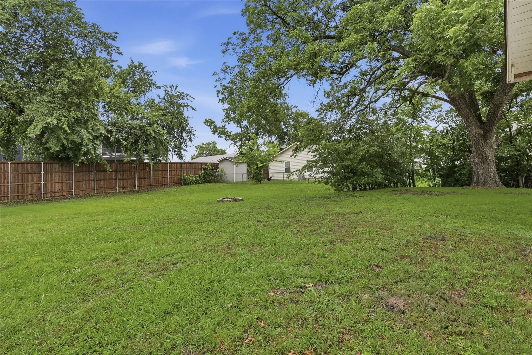 Improved Land For Sale in Grayson County , 754 N Main Drive, Van Alstyne, Texas 75495, 0, 0, Garage spaces, 0 Sqft, built in 1920, mls#21367335, Real Estate Agent in Van Alstyne, Homes For Sale in Grayson county, Homes For Sale in Van Alstyne, Realtor in Van Alstyne Texas, Real Estate Brokerage Independent Realty Texas, Luminita Cordes Realtor