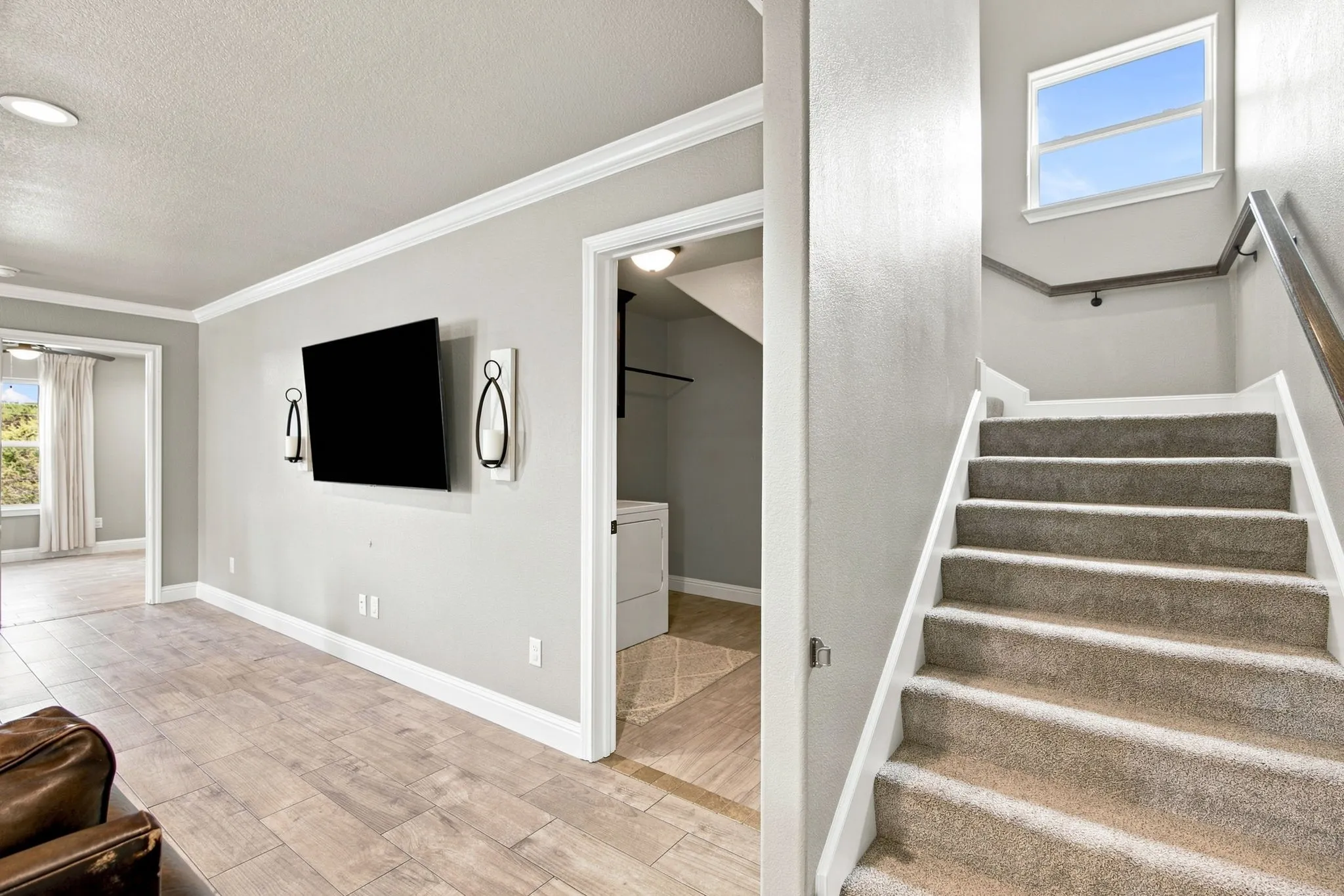 Single Family Residence For Sale in Hood County , 5101 Santa Fe Street, Granbury, Texas 76048, 3 Bedroom, 2 Bathroom, 2 Garage spaces, 1,867 Sqft, built in 2020, mls#21365223, Real Estate Agent in Granbury, Homes For Sale in Hood county, Homes For Sale in Granbury, Realtor in Granbury Texas, Real Estate Brokerage Independent Realty Texas, Luminita Cordes Realtor
