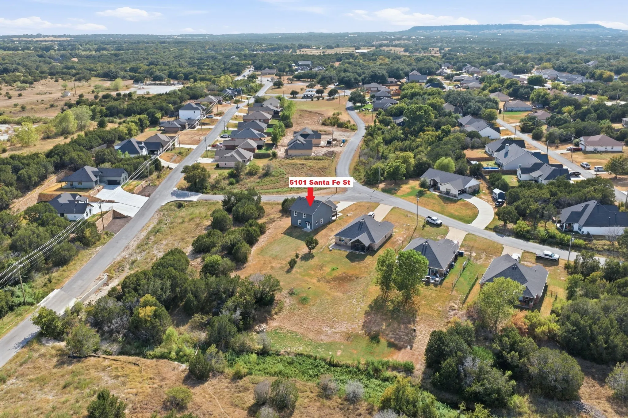 Single Family Residence For Sale in Hood County , 5101 Santa Fe Street, Granbury, Texas 76048, 3 Bedroom, 2 Bathroom, 2 Garage spaces, 1,867 Sqft, built in 2020, mls#21365223, Real Estate Agent in Granbury, Homes For Sale in Hood county, Homes For Sale in Granbury, Realtor in Granbury Texas, Real Estate Brokerage Independent Realty Texas, Luminita Cordes Realtor