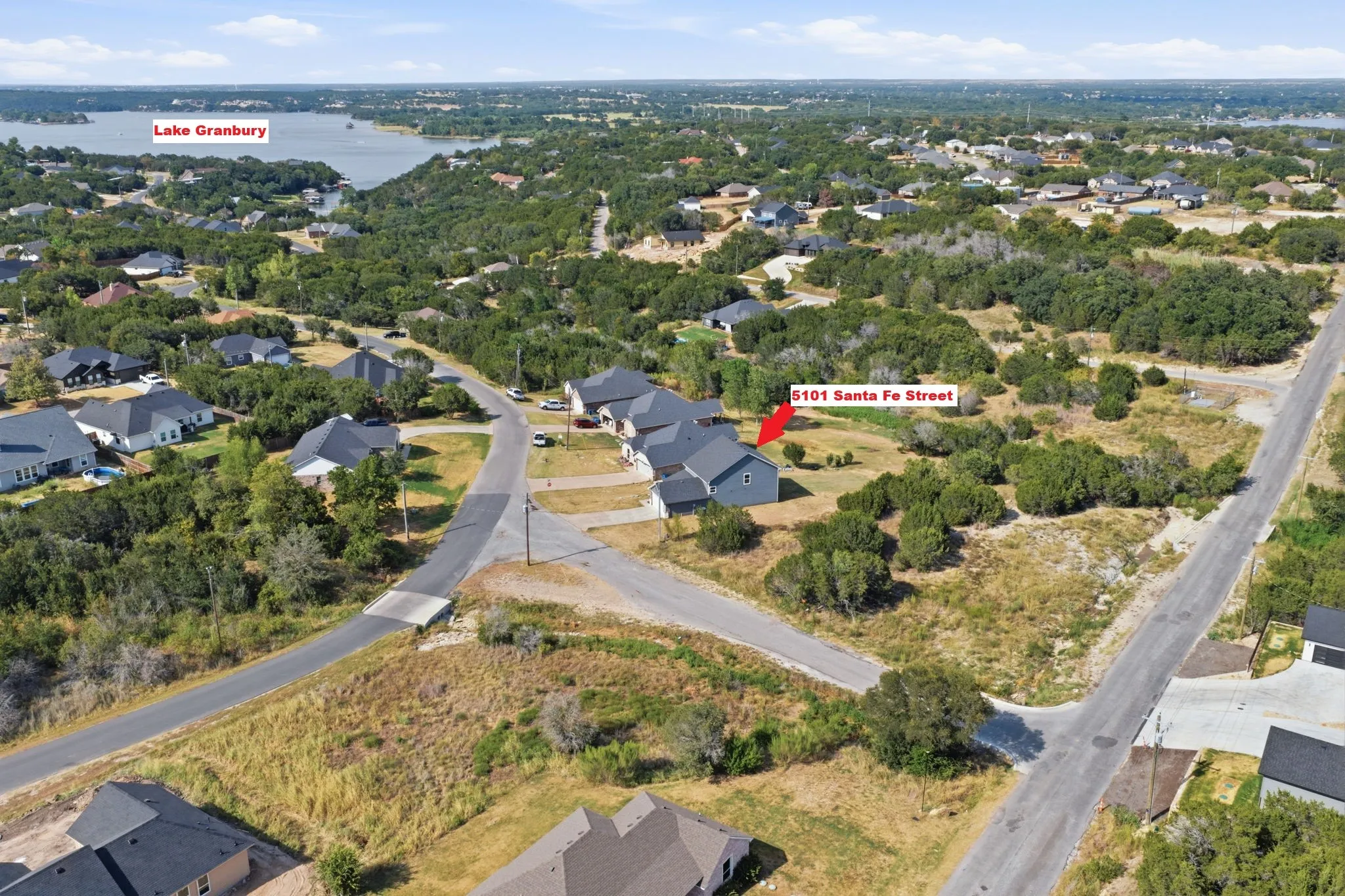 Single Family Residence For Sale in Hood County , 5101 Santa Fe Street, Granbury, Texas 76048, 3 Bedroom, 2 Bathroom, 2 Garage spaces, 1,867 Sqft, built in 2020, mls#21365223, Real Estate Agent in Granbury, Homes For Sale in Hood county, Homes For Sale in Granbury, Realtor in Granbury Texas, Real Estate Brokerage Independent Realty Texas, Luminita Cordes Realtor