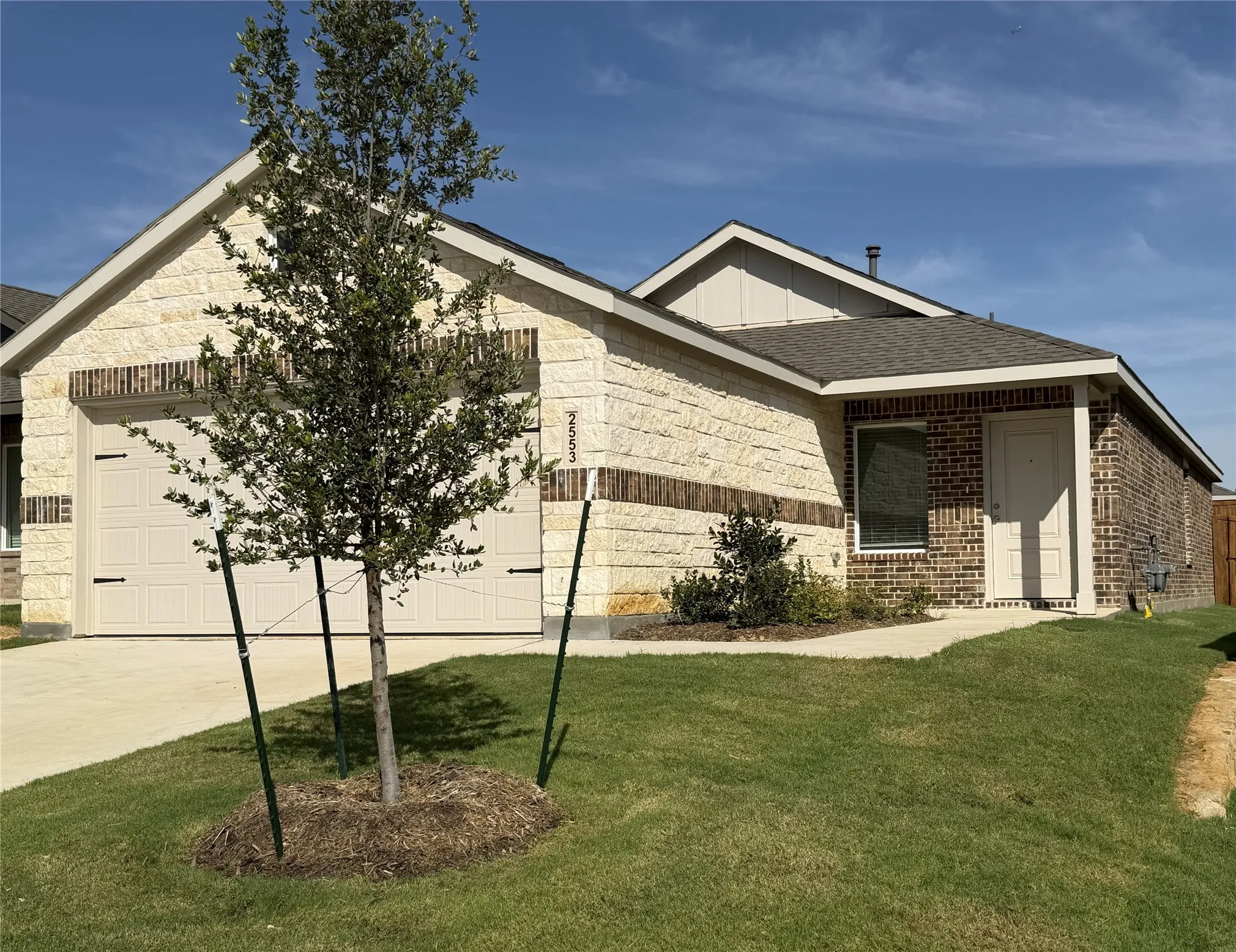 Single Family Residence For Rent in Denton County , 2553 Guineas Lane, Aubrey, Texas 76227, 3 Bedroom, 2 Bathroom, 2 Garage spaces, 1,451 Sqft, built in 2026, mls#21365110, Real Estate Agent in Aubrey, Homes For Rent in Denton county, Homes For Rent in Aubrey, Realtor in Aubrey Texas, Real Estate Brokerage Independent Realty Texas, Luminita Cordes Realtor