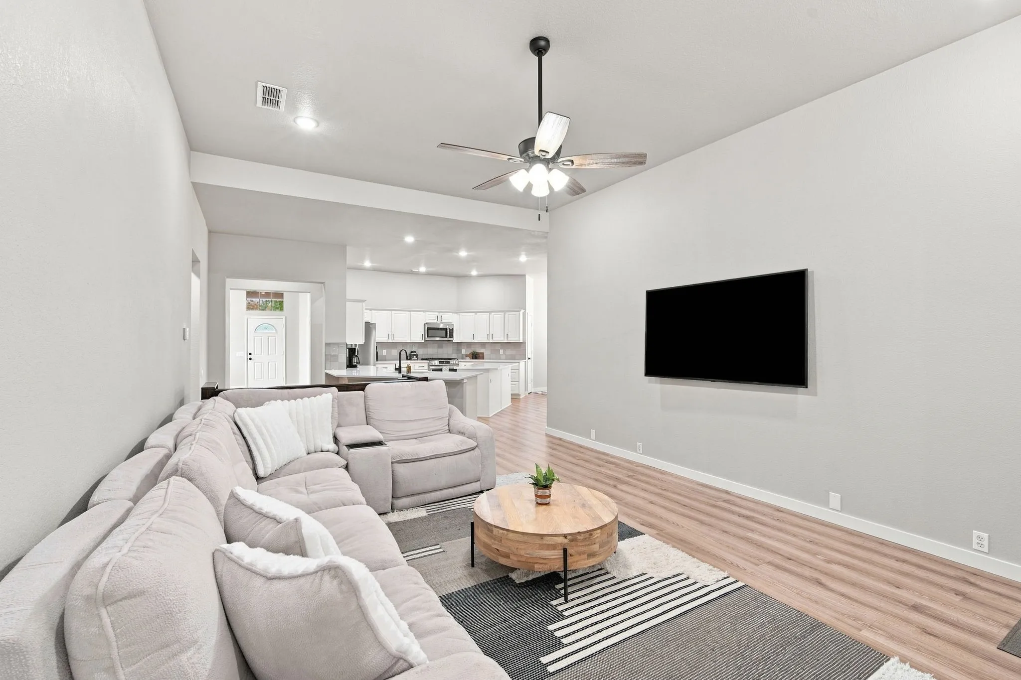 Open Floor Plan, great for daily family activities and entertaining.