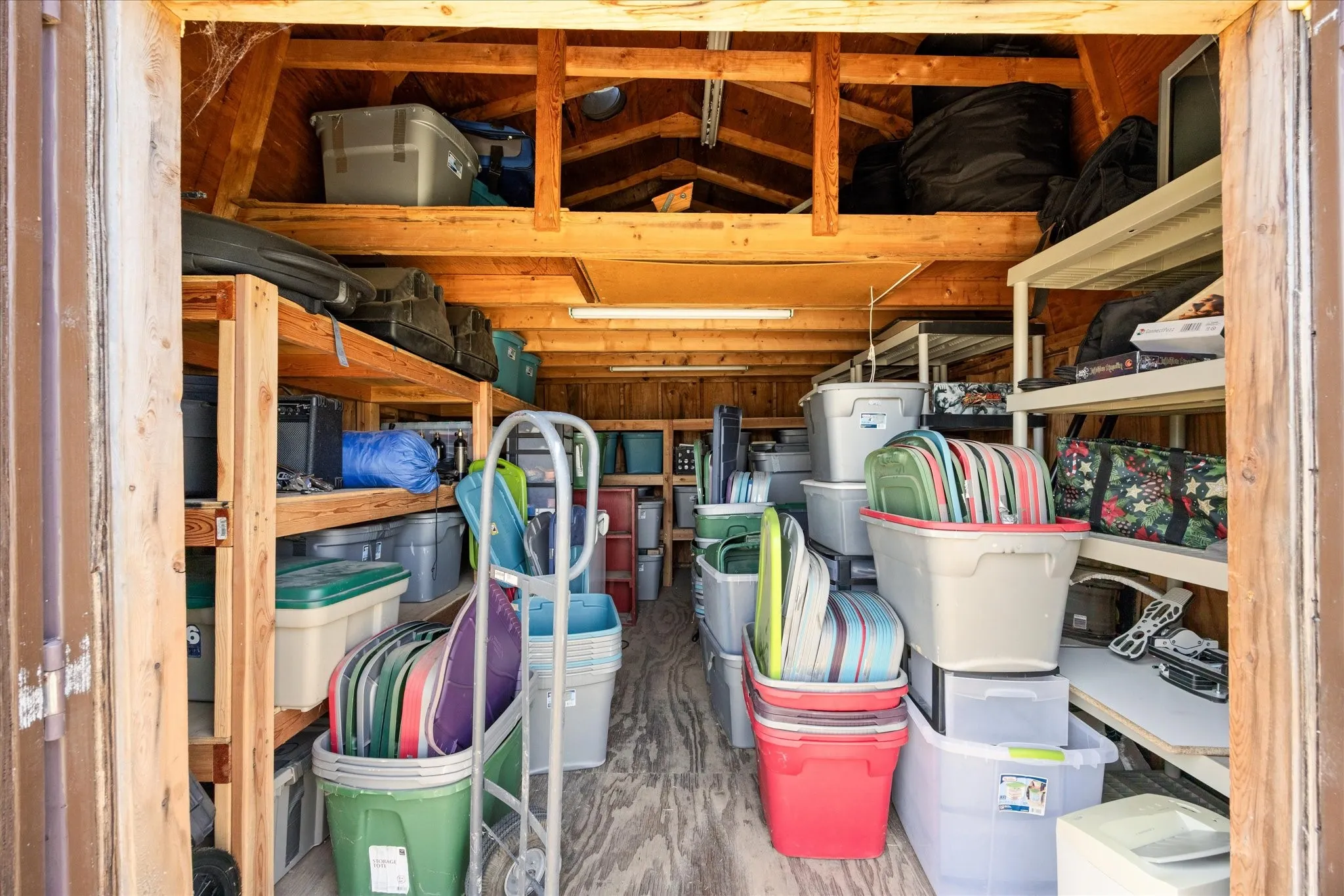 Single Family Residence For Sale in Parker County , 6032 Fm 1886, Azle, Texas 76020, 3 Bedroom, 2 Bathroom, Garage spaces, 2,550 Sqft, built in 1987, mls#21345731, Real Estate Agent in Azle, Homes For Sale in Parker county, Homes For Sale in Azle, Realtor in Azle Texas, Real Estate Brokerage Independent Realty Texas, Luminita Cordes Realtor