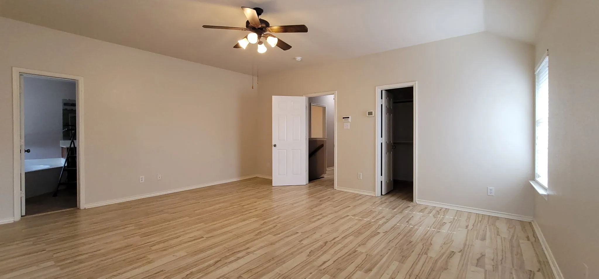 Single Family Residence For Rent in Denton County , 9367 Aristocrat Lane, Frisco, Texas 75033, 4 Bedroom, 3 Bathroom, 2 Garage spaces, 2,598 Sqft, built in 2002, mls#21351776, Real Estate Agent in Frisco, Homes For Rent in Denton county, Homes For Rent in Frisco, Realtor in Frisco Texas, Real Estate Brokerage Independent Realty Texas, Luminita Cordes Realtor