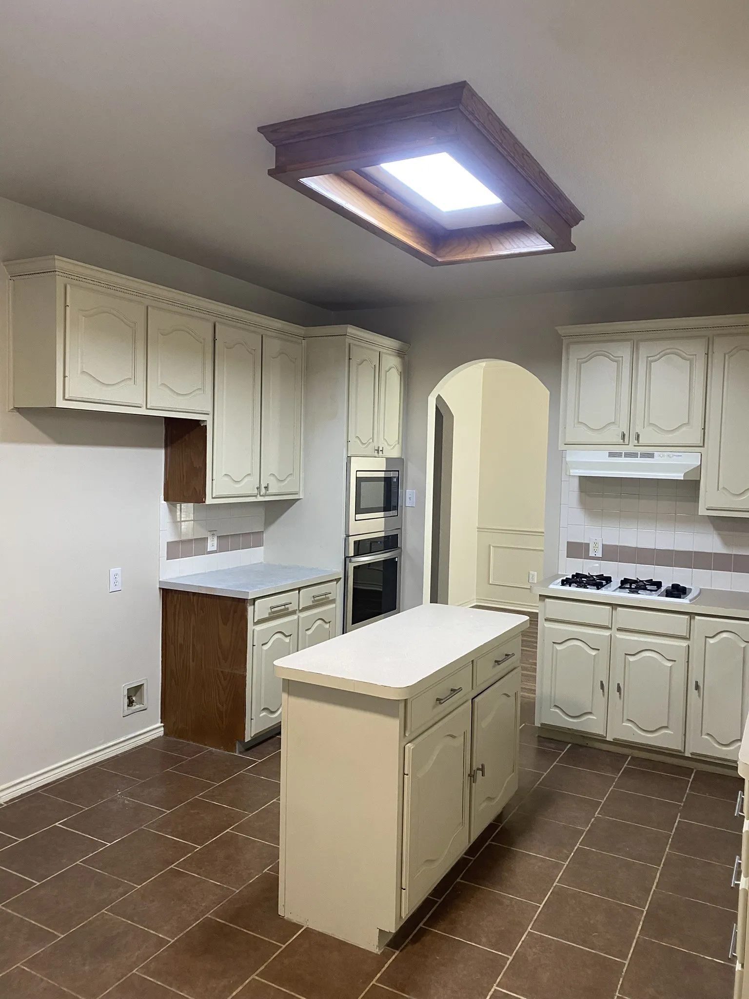 Single Family Residence For Rent in Denton County , 9367 Aristocrat Lane, Frisco, Texas 75033, 4 Bedroom, 3 Bathroom, 2 Garage spaces, 2,598 Sqft, built in 2002, mls#21351776, Real Estate Agent in Frisco, Homes For Rent in Denton county, Homes For Rent in Frisco, Realtor in Frisco Texas, Real Estate Brokerage Independent Realty Texas, Luminita Cordes Realtor
