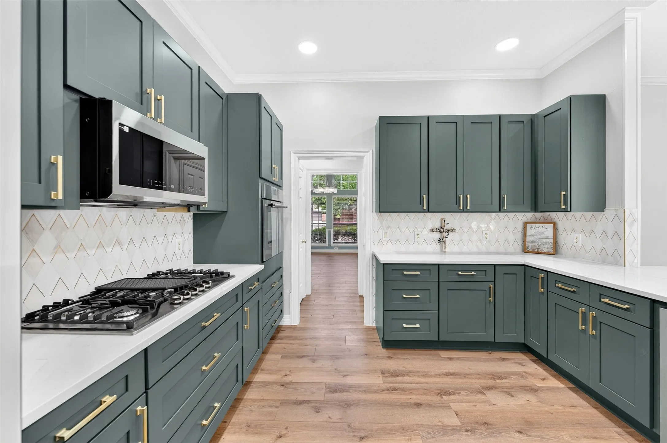 Single Family Residence For Rent in Dallas County , 247 Park Valley Drive, Coppell, Texas 75019, 4 Bedroom, 3 Bathroom, 2 Garage spaces, 2,981 Sqft, built in 1993, mls#21365715, Real Estate Agent in Coppell, Homes For Rent in Dallas county, Homes For Rent in Coppell, Realtor in Coppell Texas, Real Estate Brokerage Independent Realty Texas, Luminita Cordes Realtor