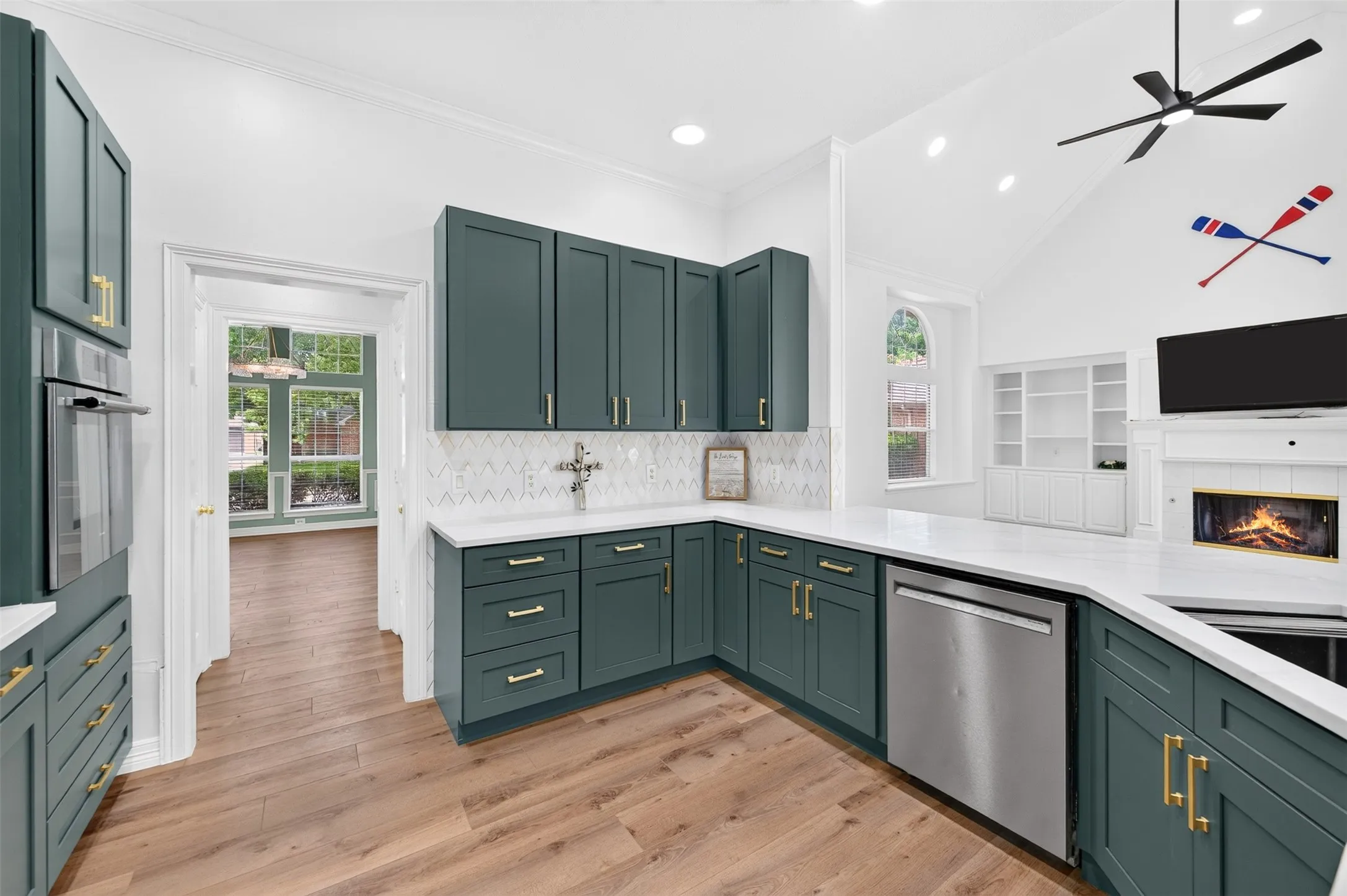 Single Family Residence For Rent in Dallas County , 247 Park Valley Drive, Coppell, Texas 75019, 4 Bedroom, 3 Bathroom, 2 Garage spaces, 2,981 Sqft, built in 1993, mls#21365715, Real Estate Agent in Coppell, Homes For Rent in Dallas county, Homes For Rent in Coppell, Realtor in Coppell Texas, Real Estate Brokerage Independent Realty Texas, Luminita Cordes Realtor