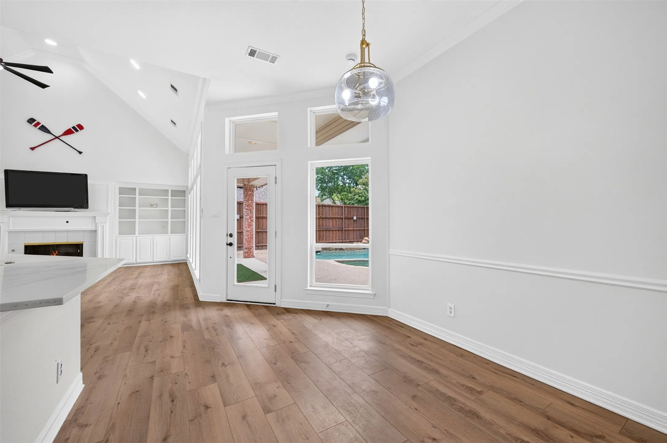 Single Family Residence For Rent in Dallas County , 247 Park Valley Drive, Coppell, Texas 75019, 4 Bedroom, 3 Bathroom, 2 Garage spaces, 2,981 Sqft, built in 1993, mls#21365715, Real Estate Agent in Coppell, Homes For Rent in Dallas county, Homes For Rent in Coppell, Realtor in Coppell Texas, Real Estate Brokerage Independent Realty Texas, Luminita Cordes Realtor