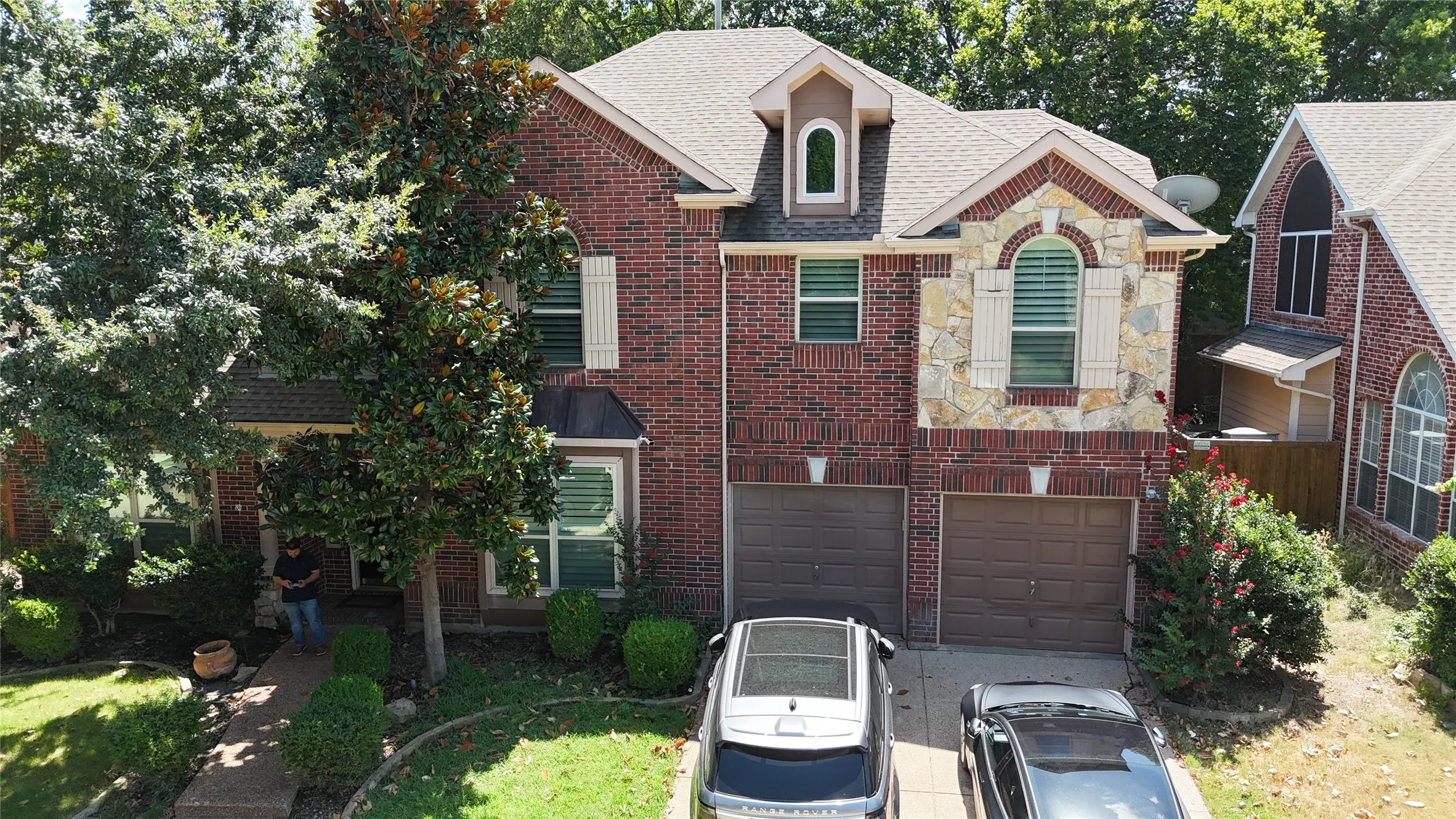Single Family Residence For Sale in Collin County , 5217 Arrowhead Way, Mc Kinney, Texas 75072, 4 Bedroom, 4 Bathroom, 2 Garage spaces, 3,175 Sqft, built in 2001, mls#21367386, Real Estate Agent in Mc Kinney, Homes For Sale in Collin county, Homes For Sale in Mc Kinney, Realtor in Mc Kinney Texas, Real Estate Brokerage Independent Realty Texas, Luminita Cordes Realtor