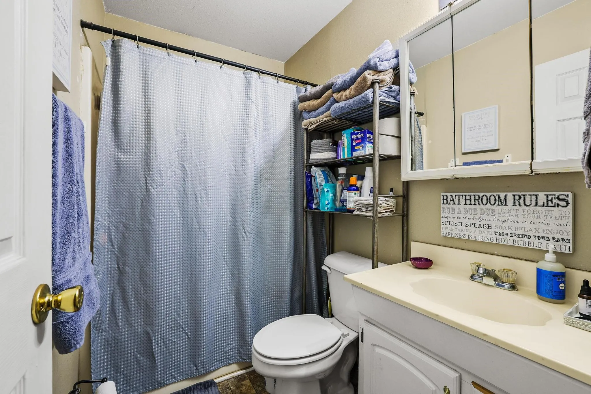 Upstairs bathroom