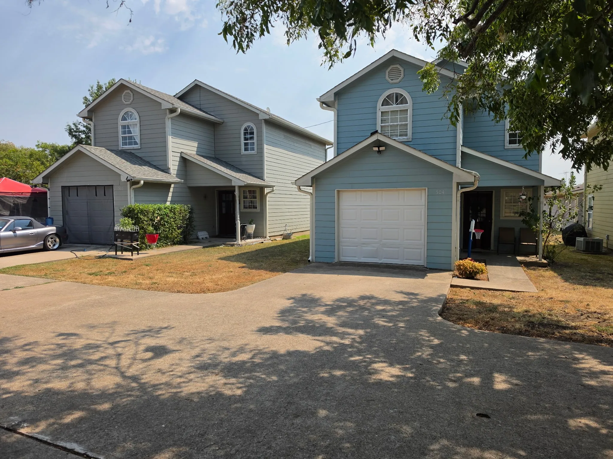 Single Family Residence For Sale in Grayson County , 504 E State Highway 11 506, Tom Bean, Texas 75489, 3 Bedroom, 2 Bathroom, 1 Garage spaces, 2,376 Sqft, built in 1999, mls#21365970, Real Estate Agent in Tom Bean, Homes For Sale in Grayson county, Homes For Sale in Tom Bean, Realtor in Tom Bean Texas, Real Estate Brokerage Independent Realty Texas, Luminita Cordes Realtor